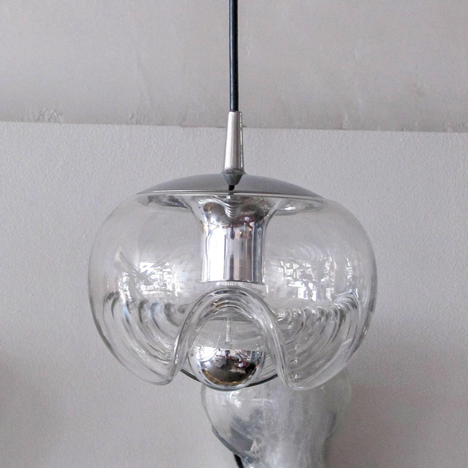 Juego de tres lámparas colgantes de cristal transparente, 1970 finales del siglo XX en venta