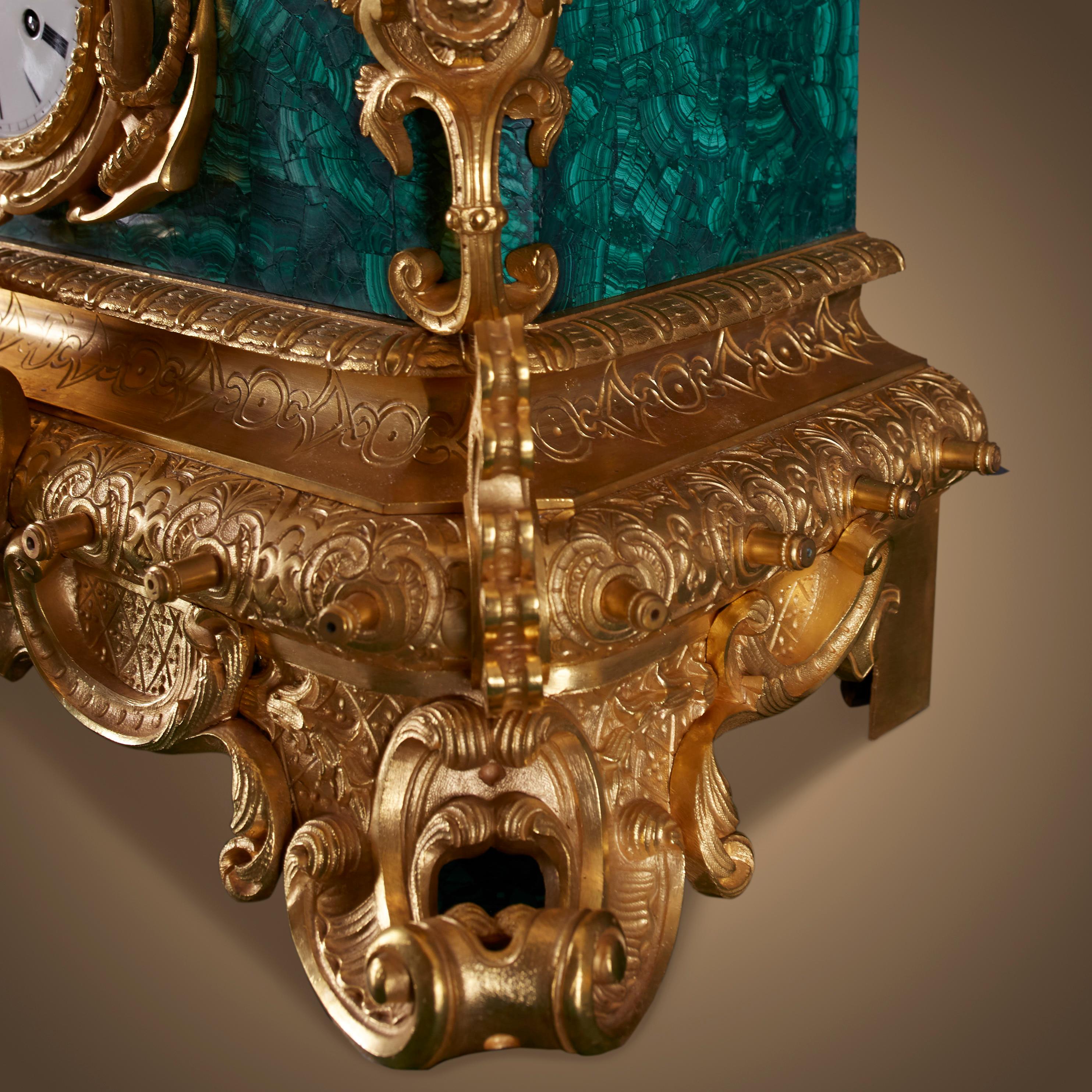 Set of three clocks and two pedestals from the 19th century. For Sale 2
