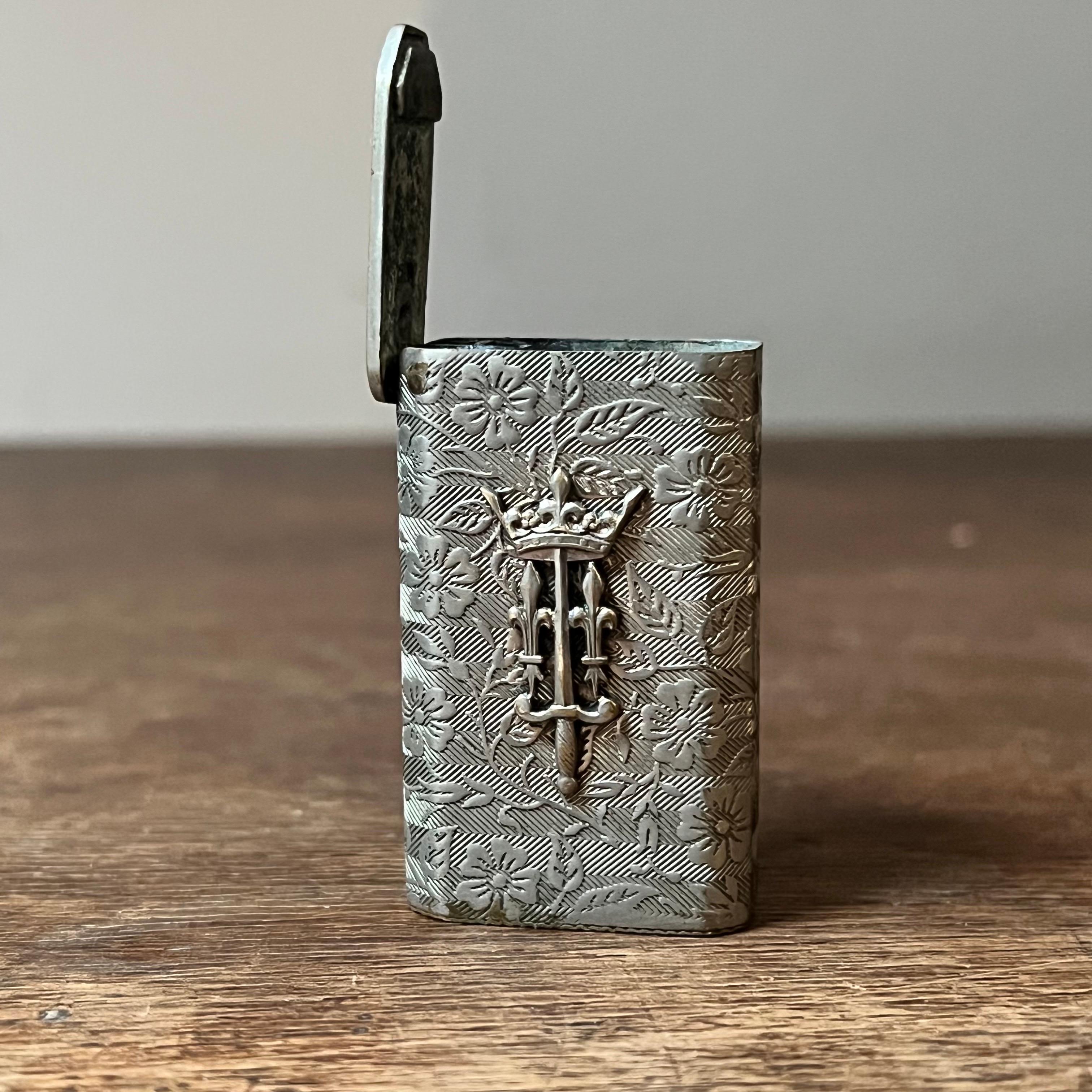 Set di tre tabacchiere da collezione, XIX secolo in vendita 7