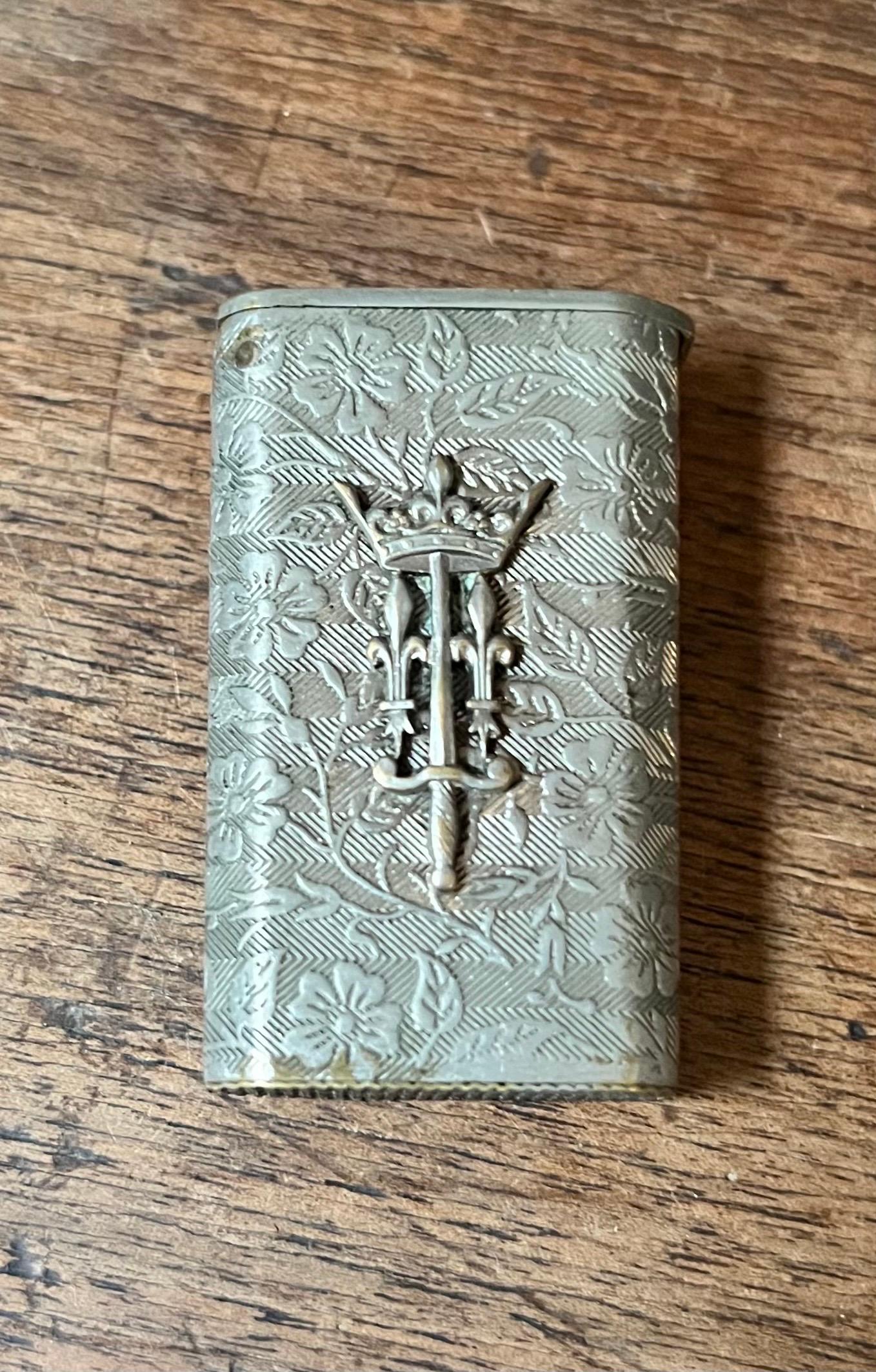 Set di tre tabacchiere da collezione, XIX secolo in vendita 9