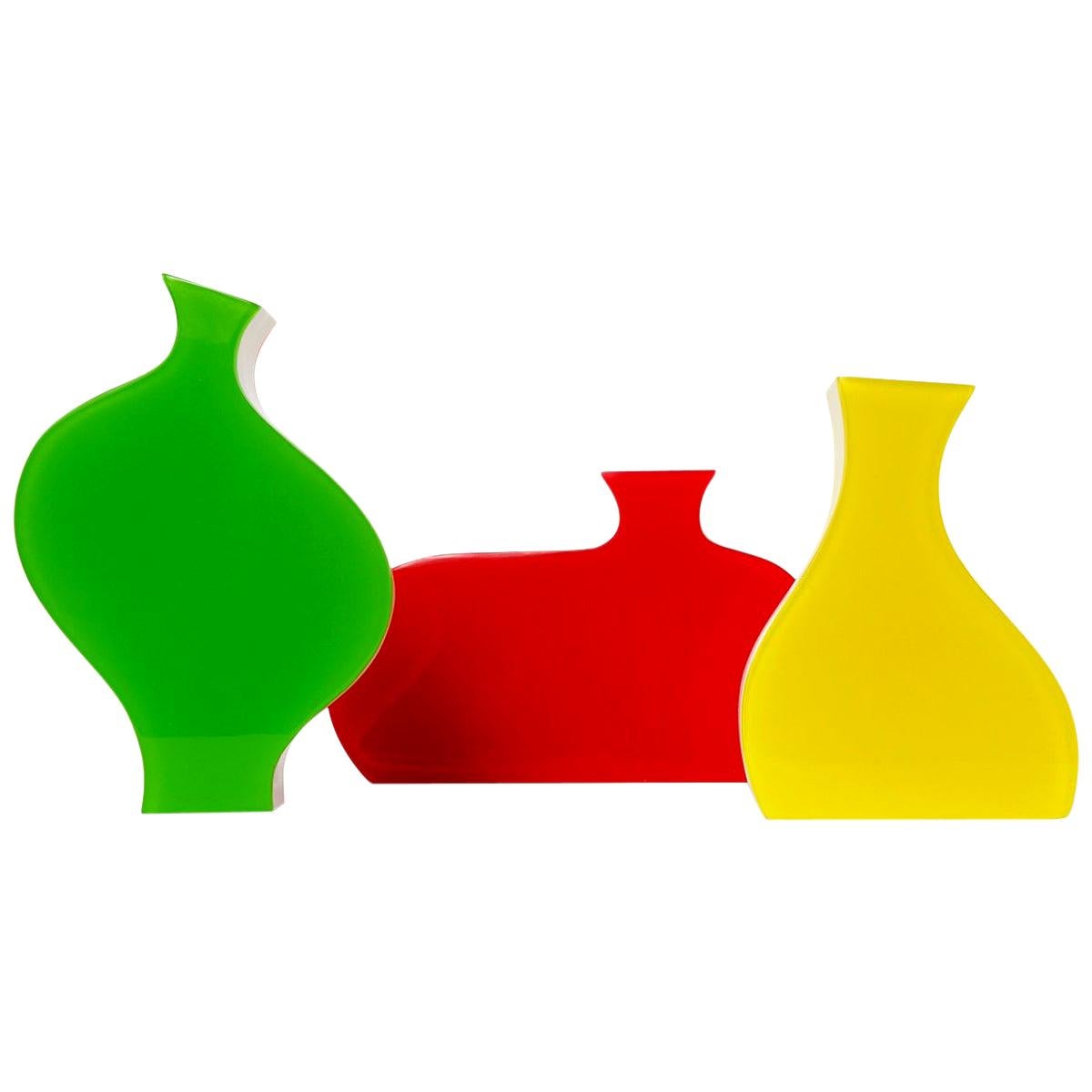 Set von drei farbenfrohen, stilisierten Plexiglasvasen von Villeroy & Boch im Angebot