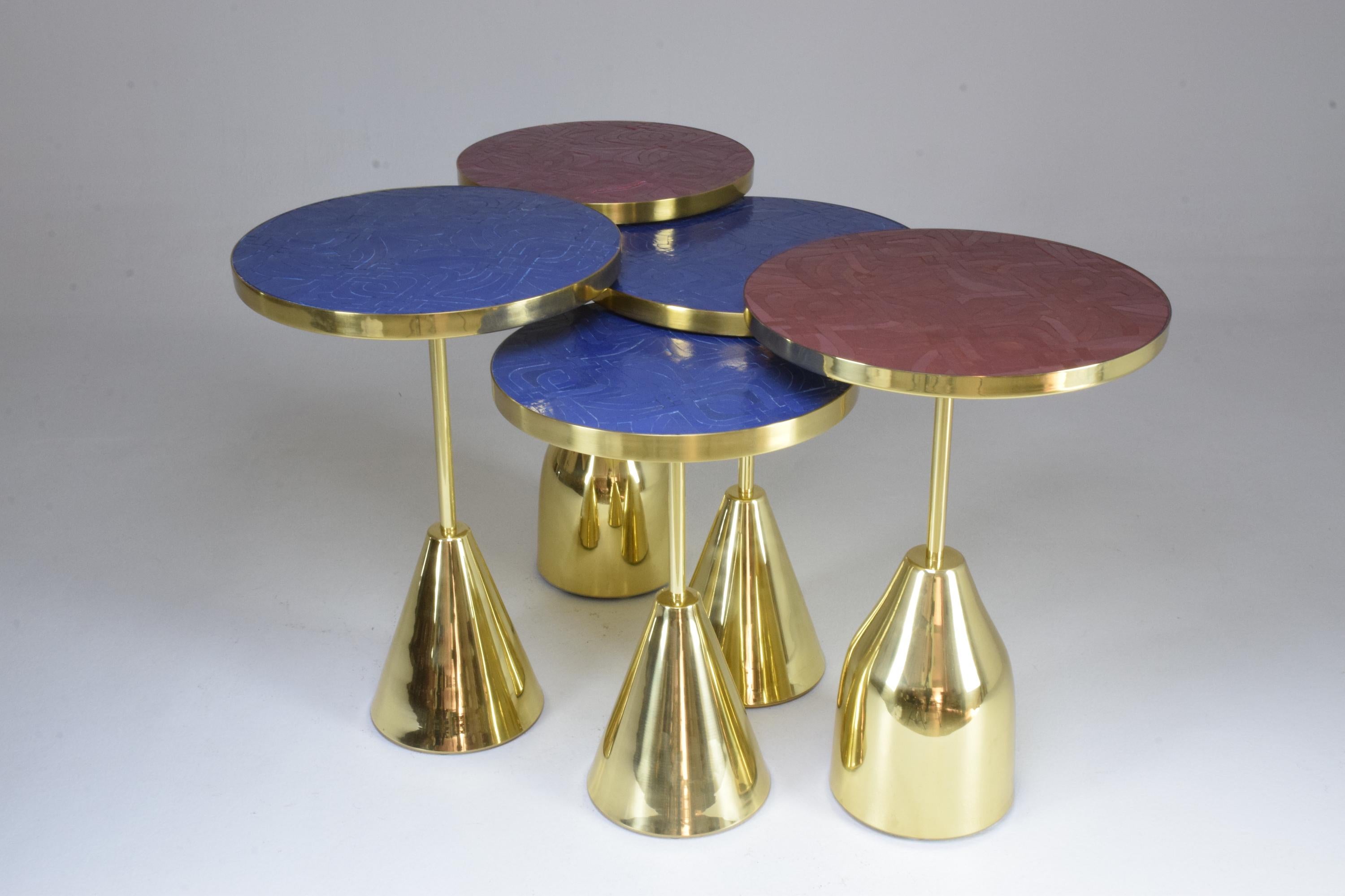 Set of Three Contemporary Brass Mosaic Side Tables, Flow Collection For Sale 11