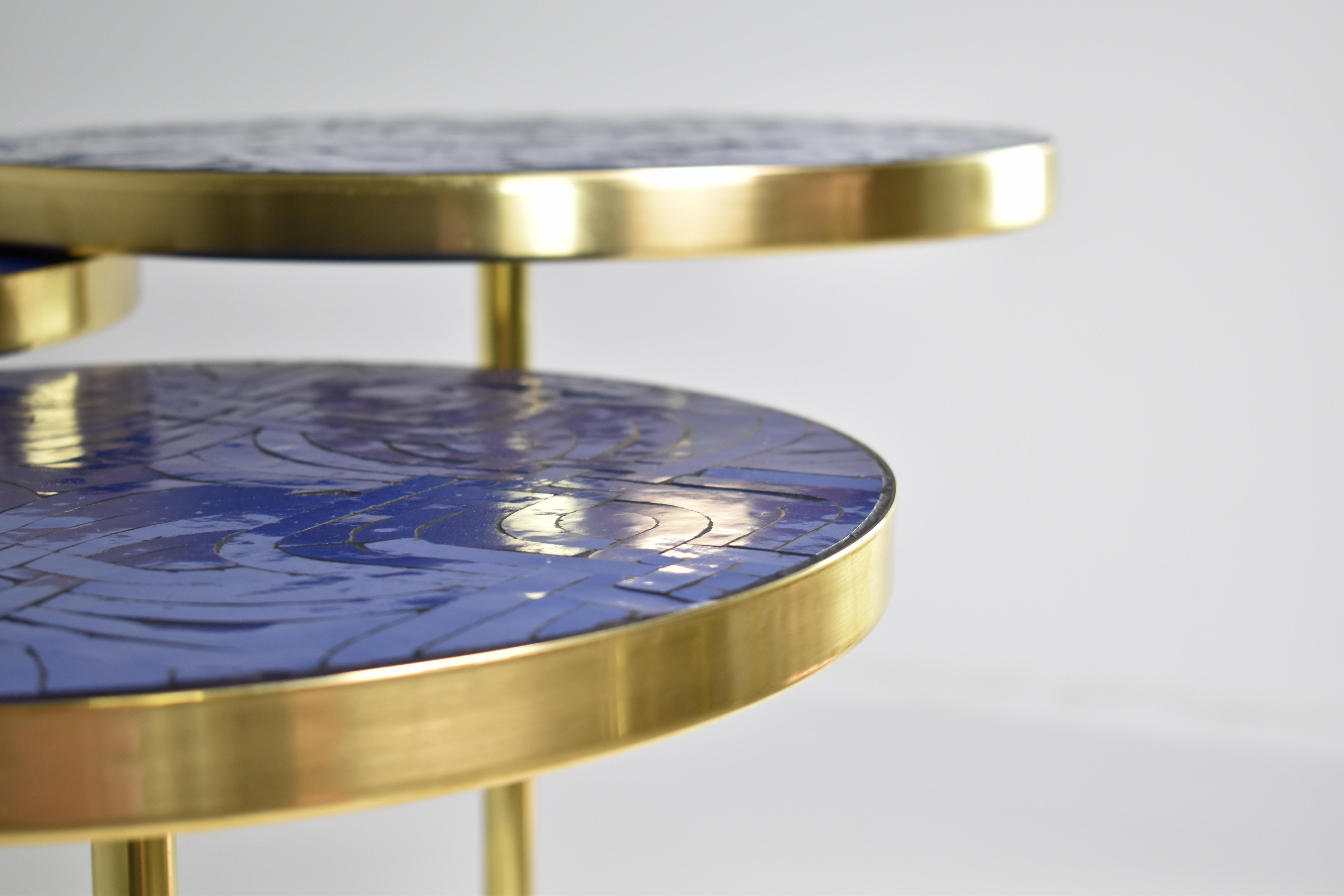 Set of Three Contemporary Brass Mosaic Side Tables, Flow Collection In New Condition For Sale In Paris, FR