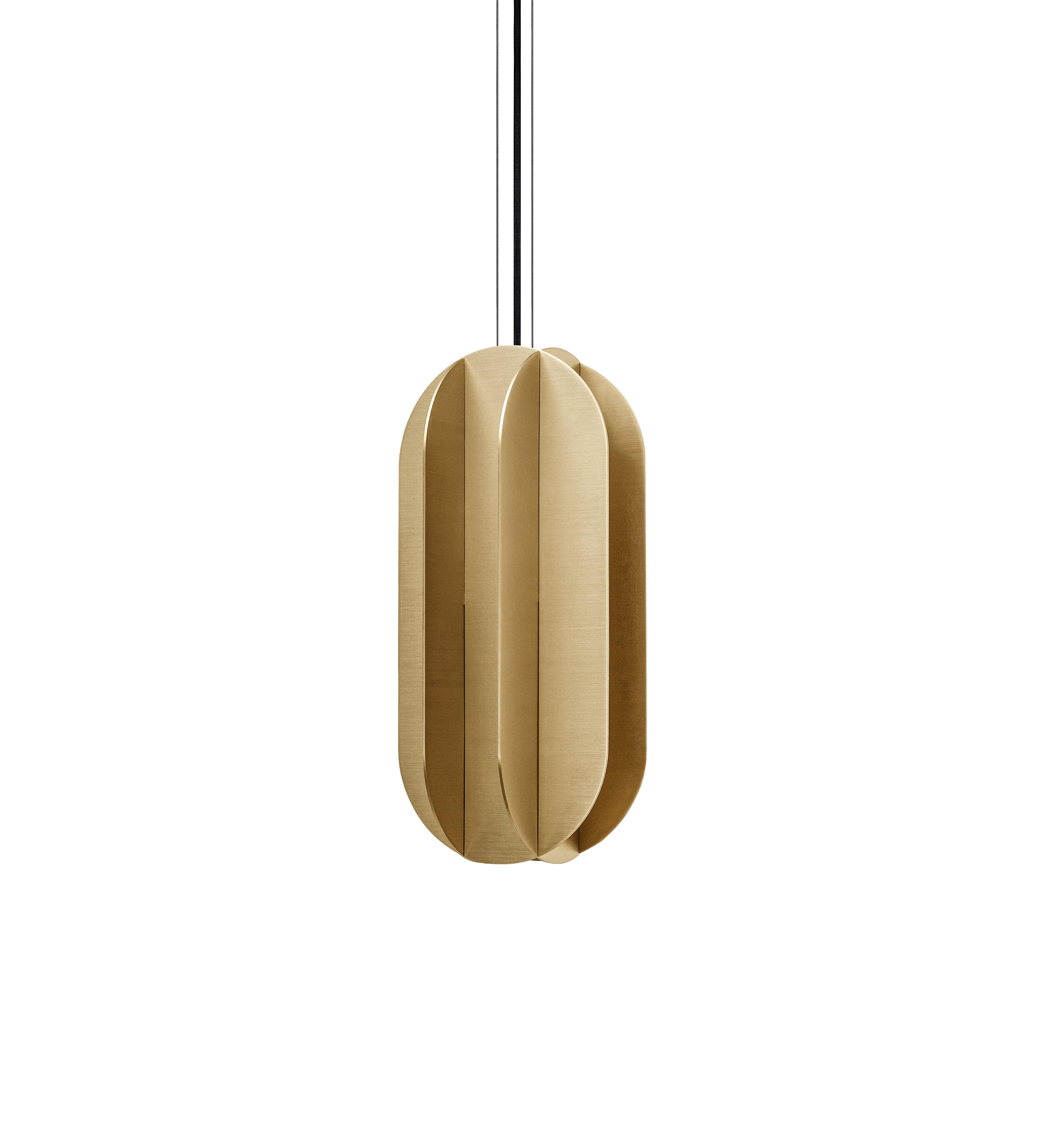 Modern Set of Three Contemporary Pendant Lamp El Lamps CS1 by Noom in Brass
