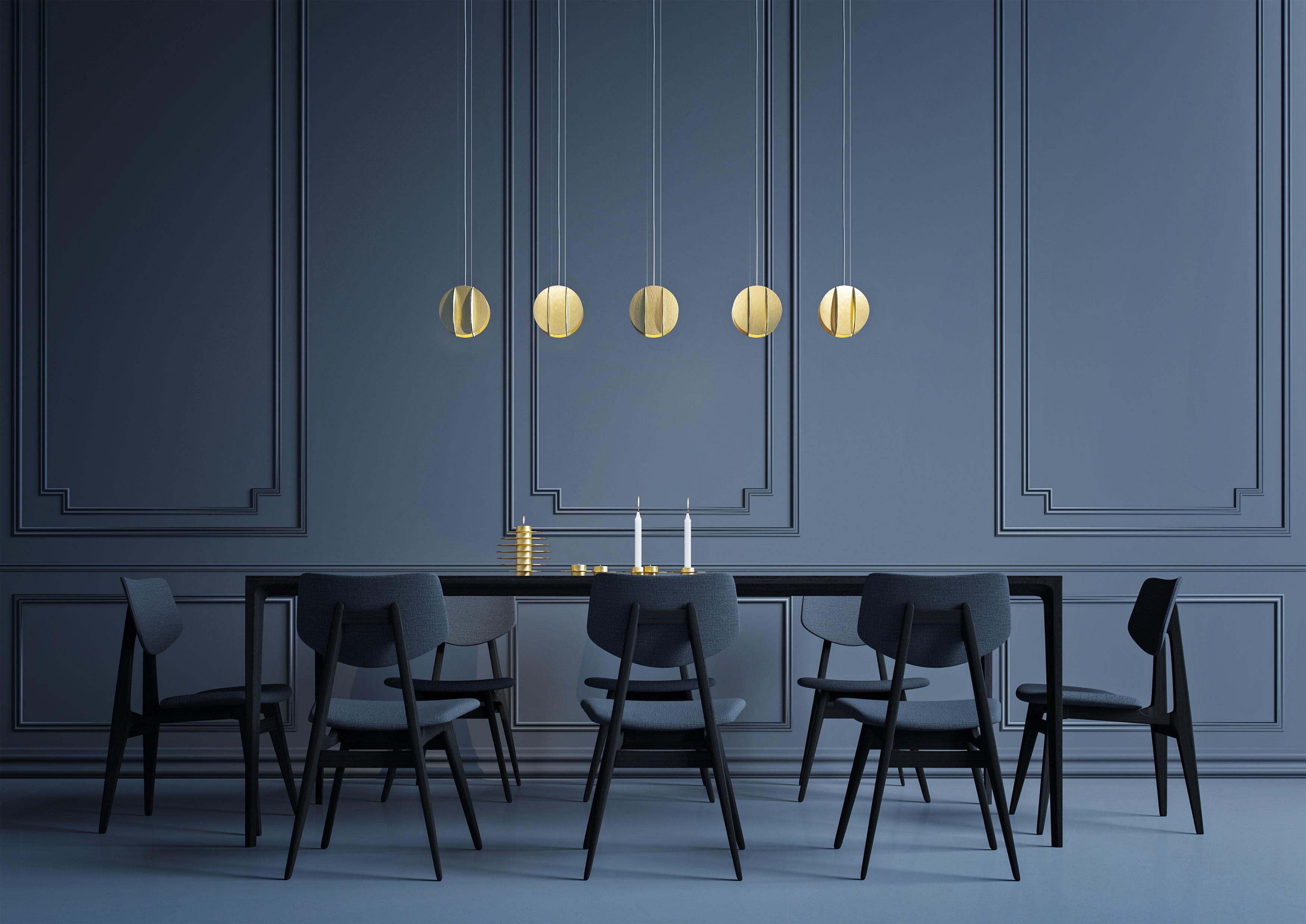 Set of Three Contemporary Pendant Lamps El Lamps Small CS1 by NOOM in Brass 1
