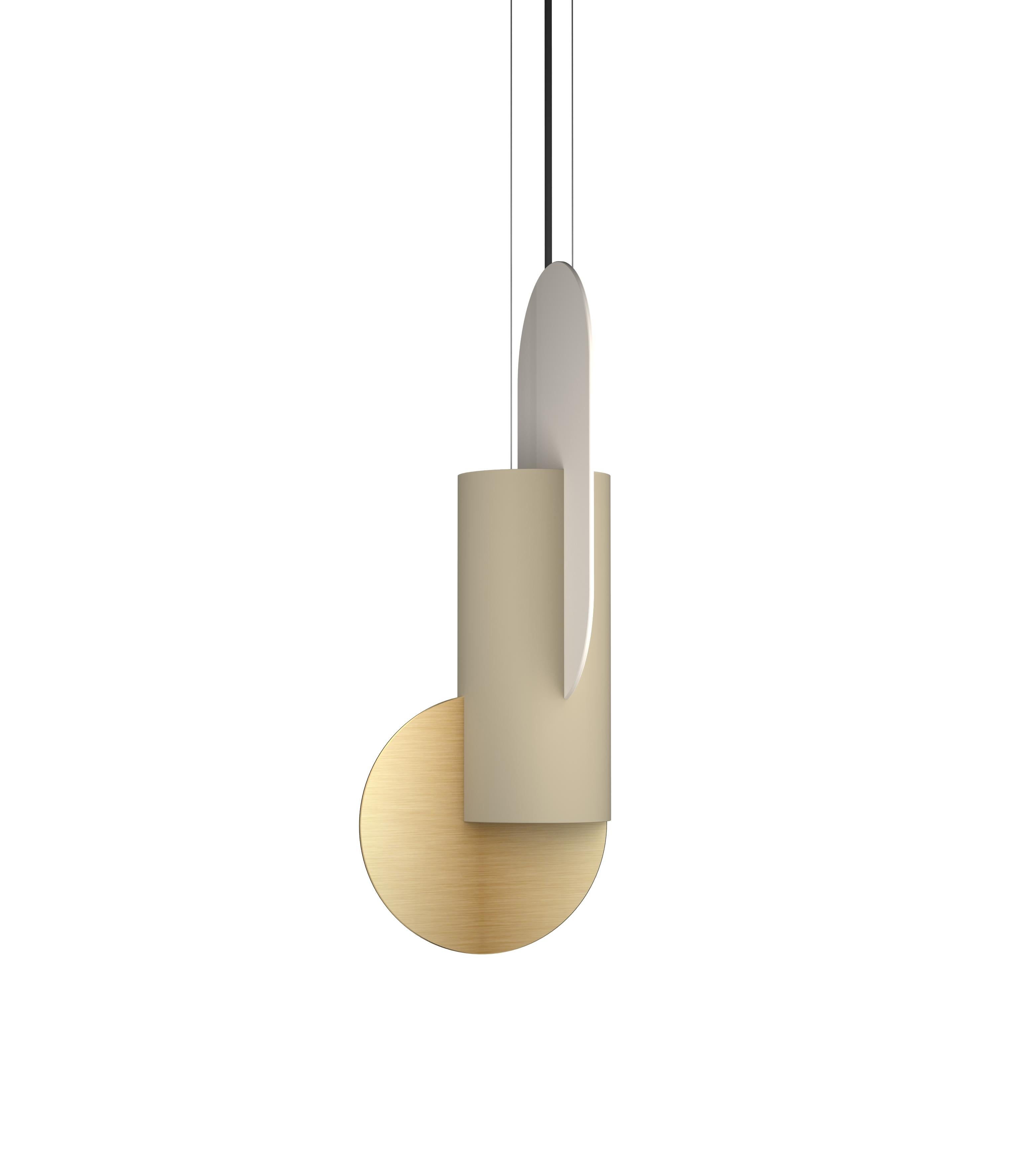 Set di tre lampade a sospensione contemporanee Suprematic CS6 di NOOM in ottone e acciaio in vendita 2