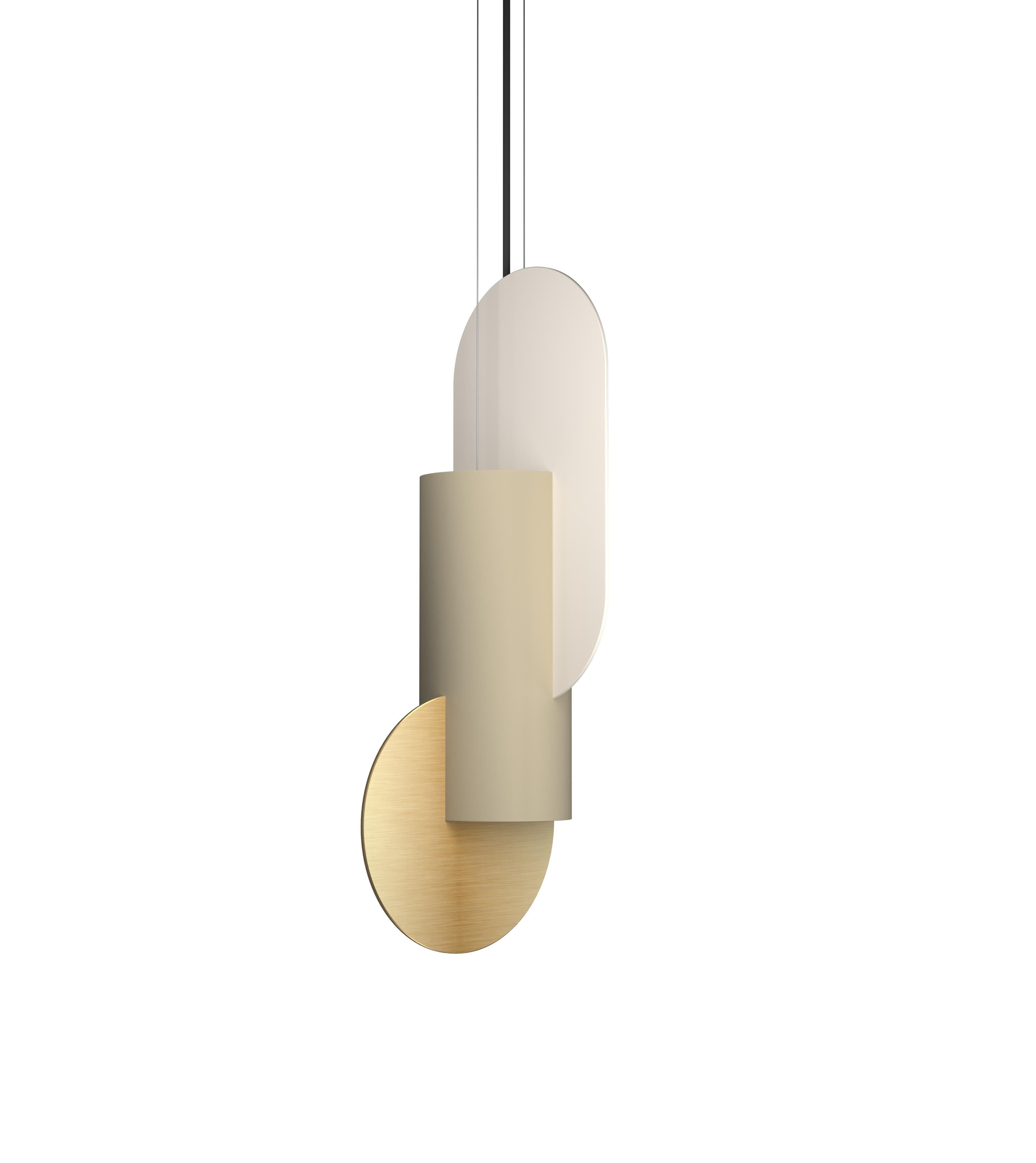 Ottone Set di tre lampade a sospensione contemporanee Suprematic CS6 di NOOM in ottone e acciaio in vendita