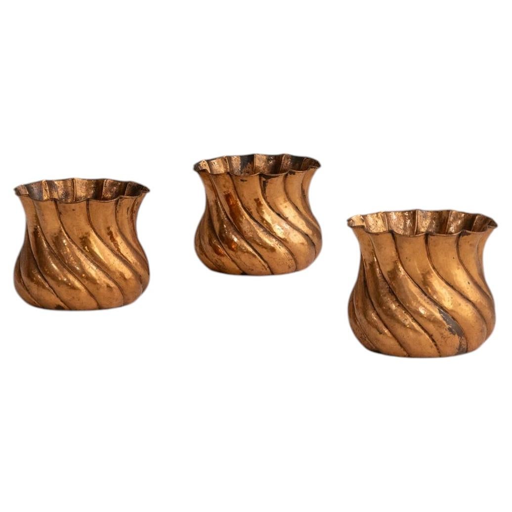 Set of three Copper Amphora Vases signed by Egidio Casagrande, Italy, 1950s For Sale