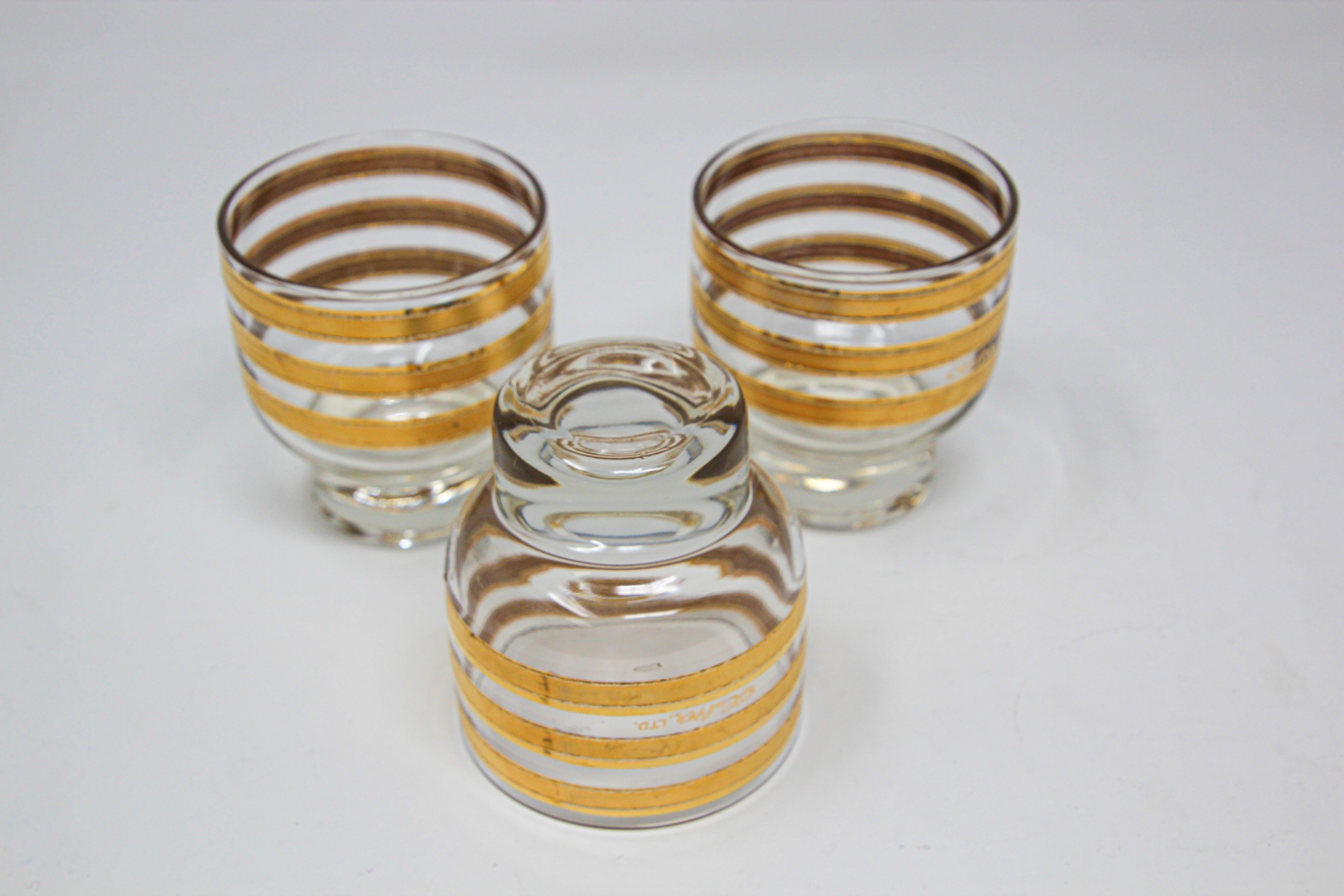 Set of Three Vintage Culver Footed Rocks Glasses with 22-Karat Gold Design 2