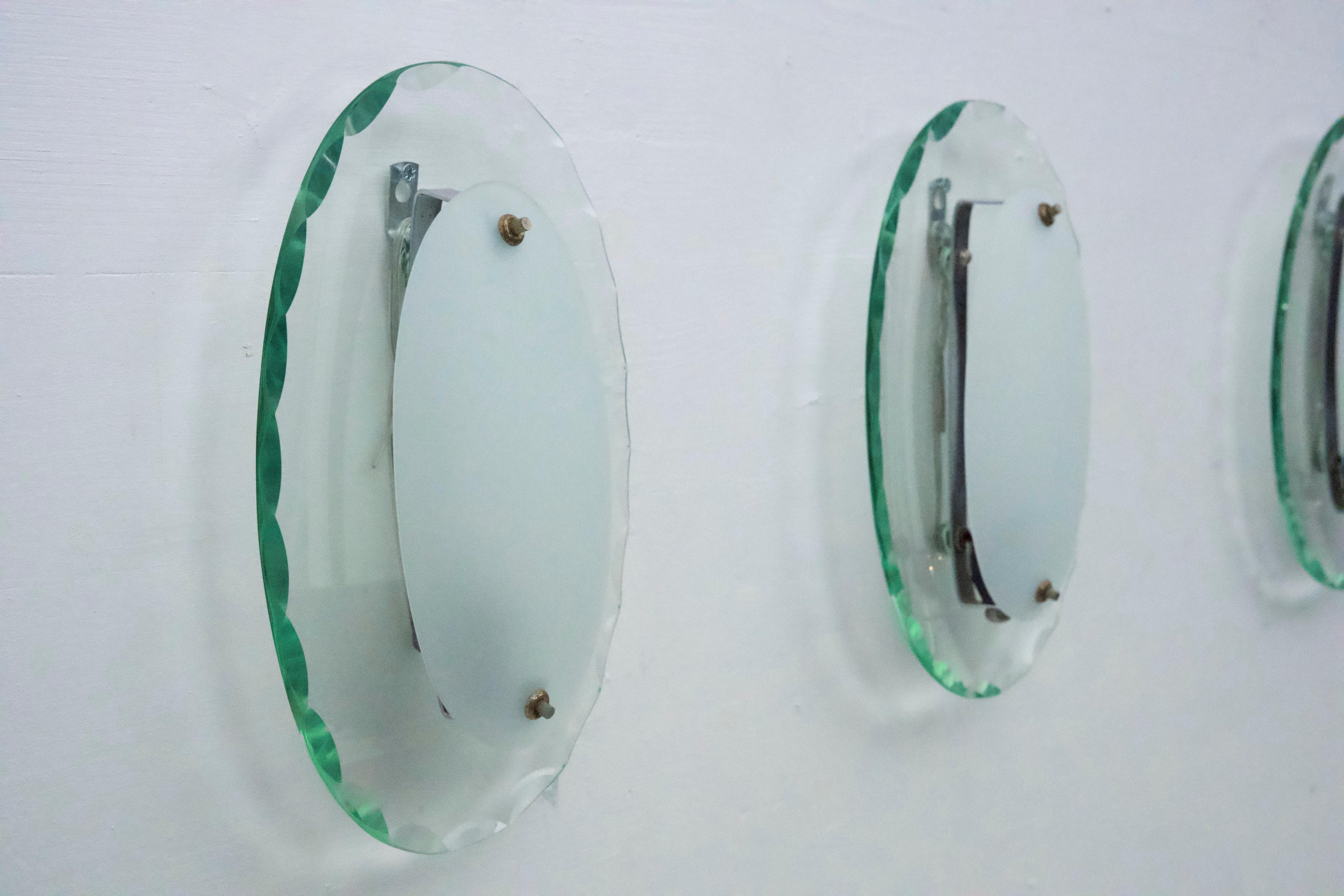 Italian Set of Three Curved Glass Sconces by Cristal Art, Italy, 1960s For Sale