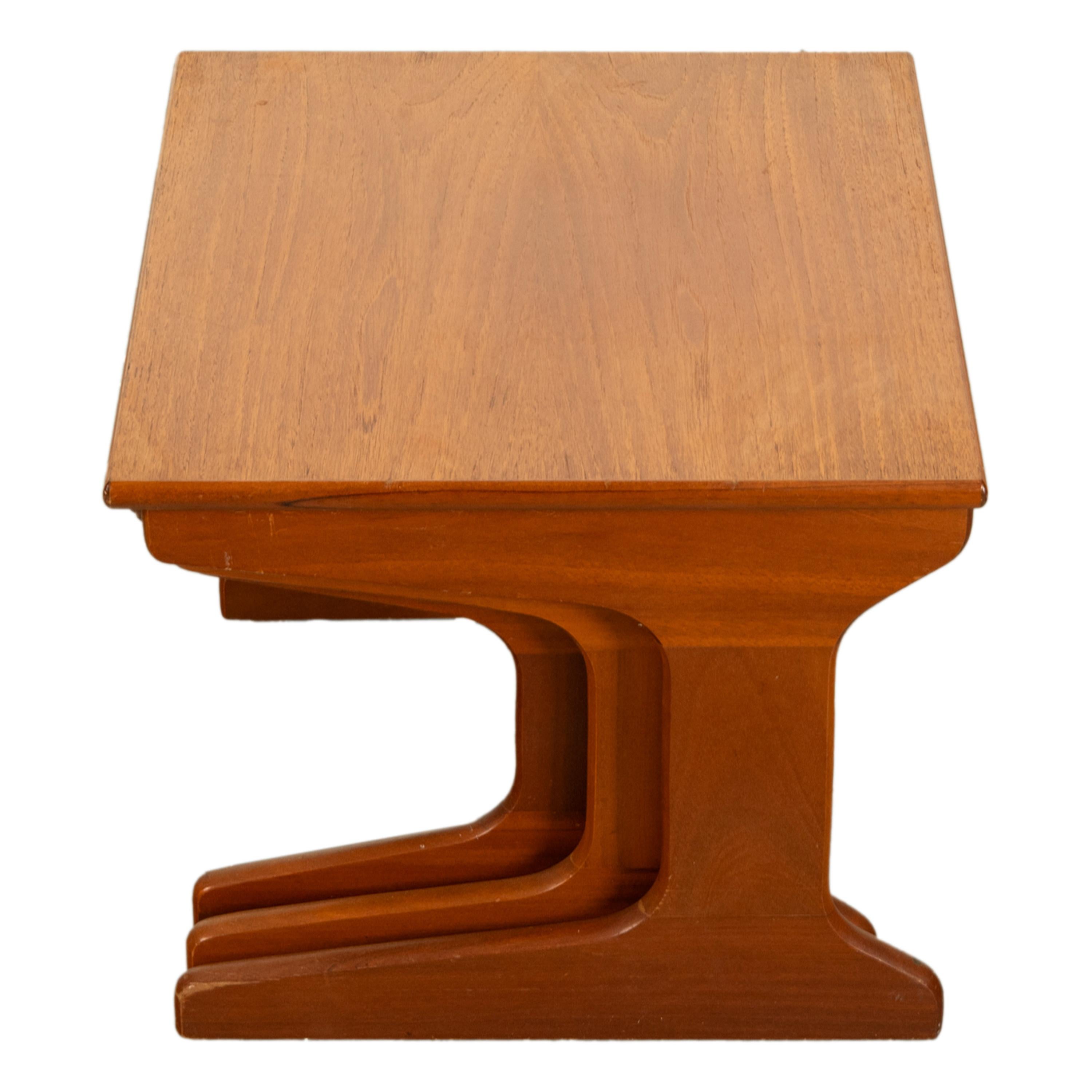 Set of Three Danish Mid Century Modern Teak Nesting Side Coffee Tables 1960s For Sale 7
