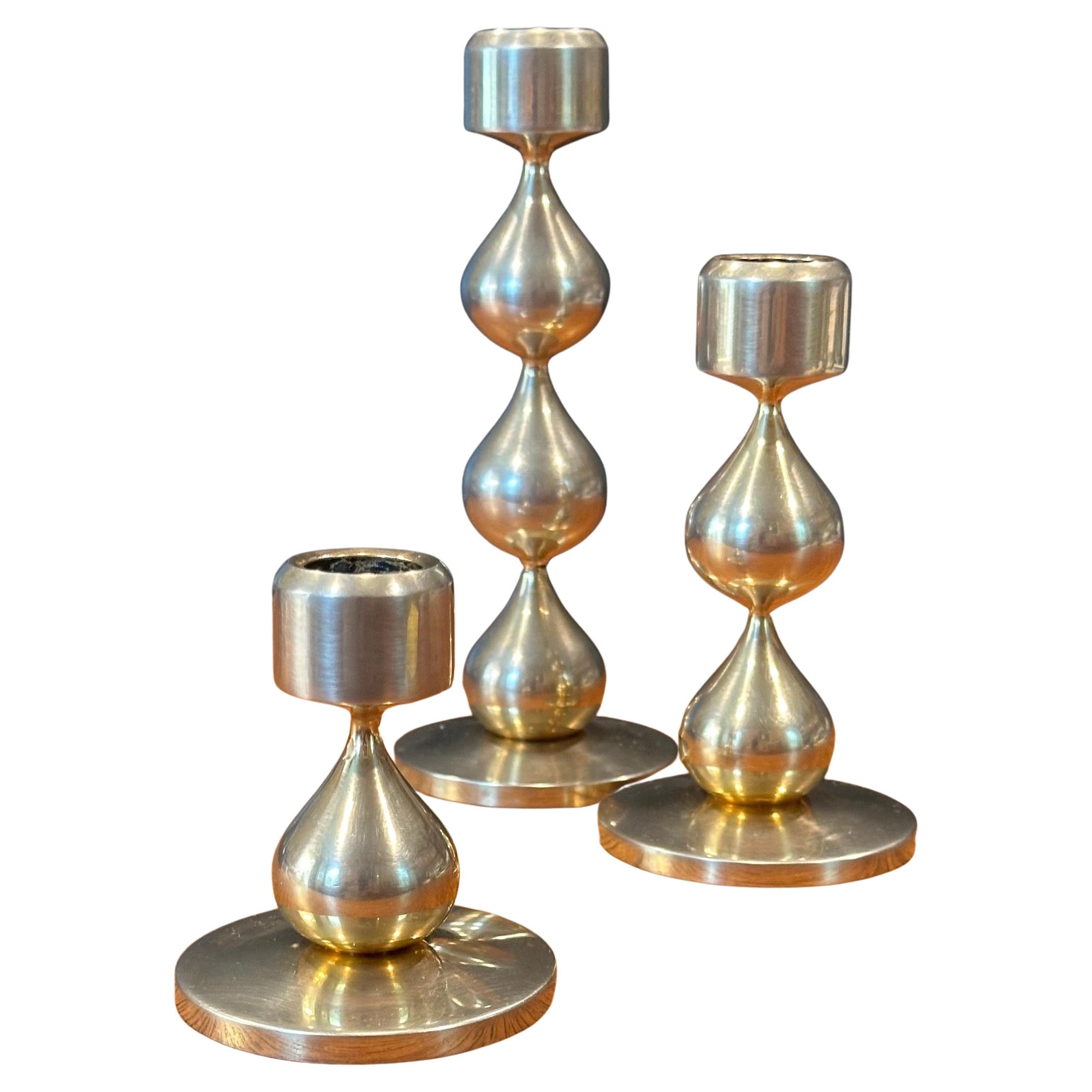 Juego de tres candeleros daneses modernos chapados en oro de 24 quilates de Hugo Asmussen Danés en venta