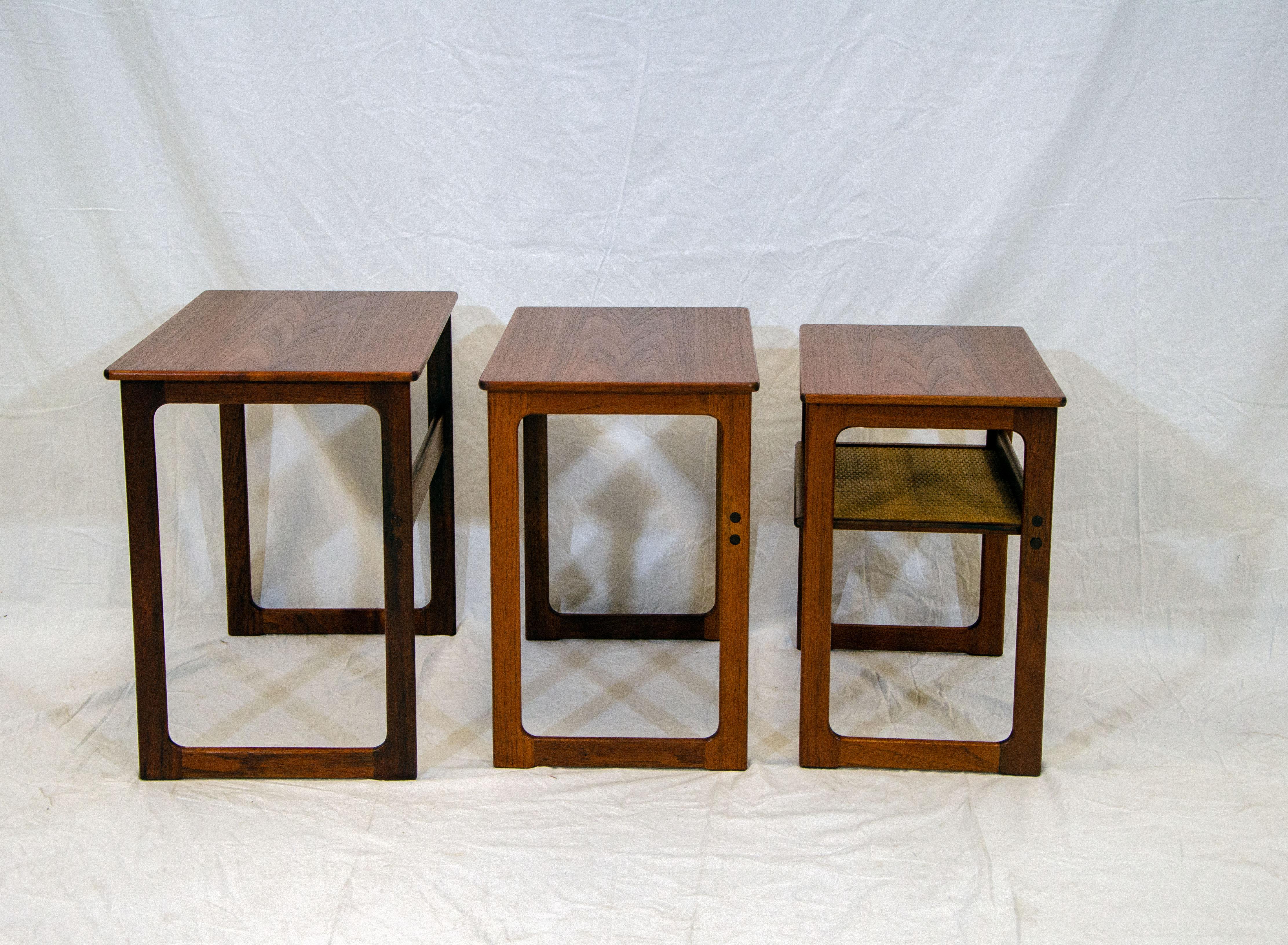 Set of Three Danish Teak Nesting Tables, CFC Silkeborg For Sale 4