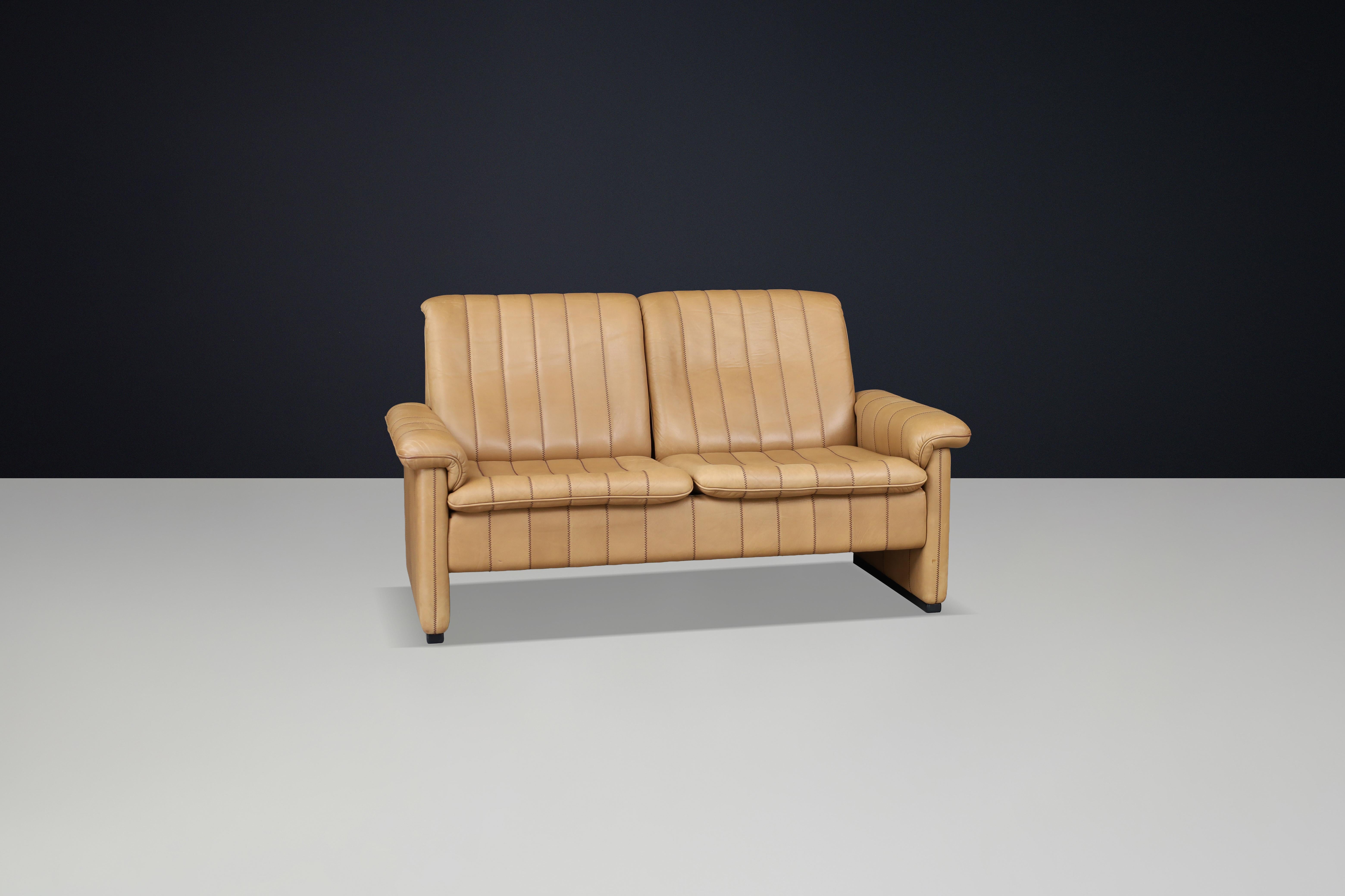 Set of Three De Sede DS-83 Sofas in Tan Leather, Switzerland, 1970s In Good Condition For Sale In Almelo, NL