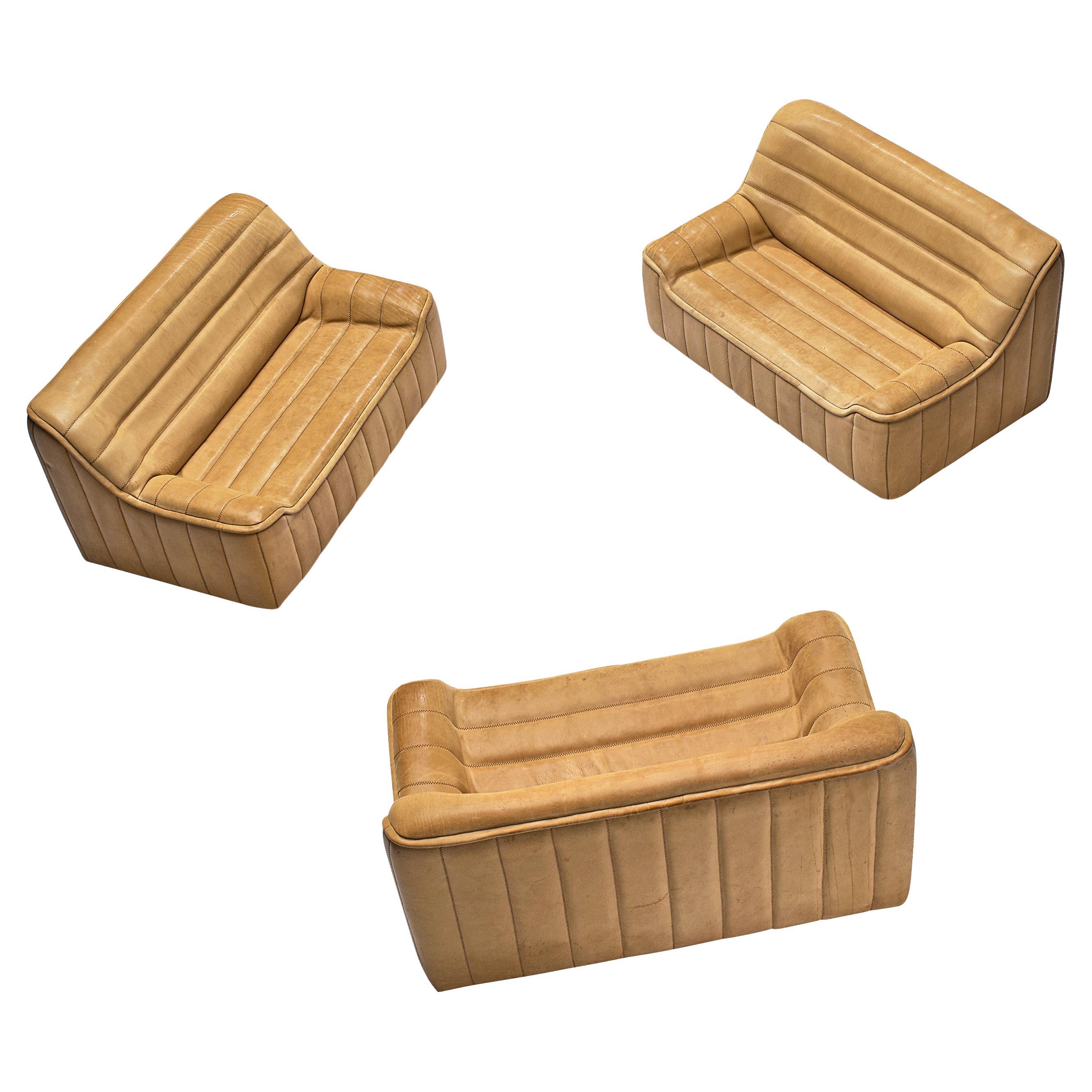 Set of Three De Sede 'DS84' Settees in Naturel Buffalo Leather