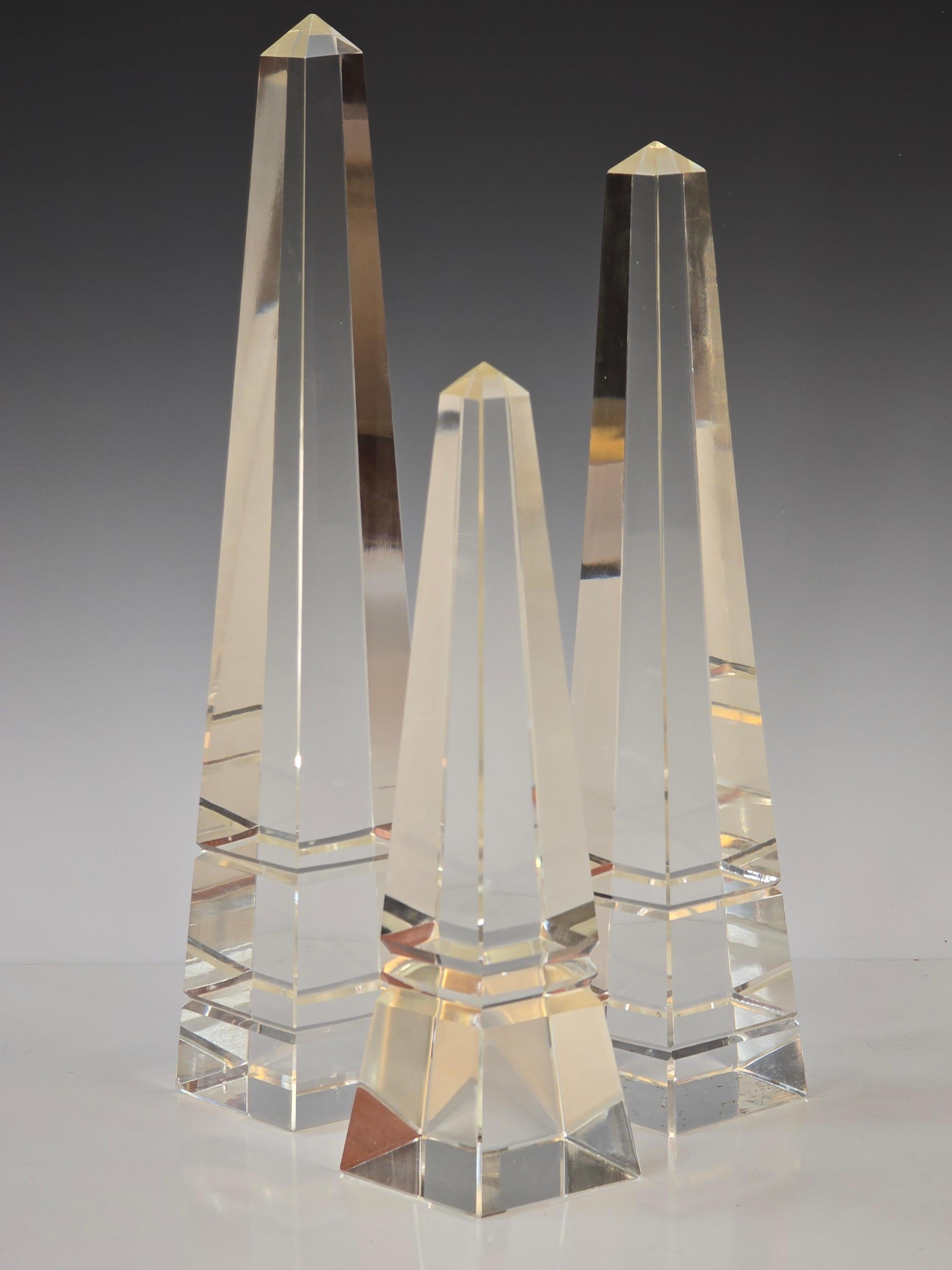 Set of Three Decorative Cut Crystal Obelisks For Sale 5