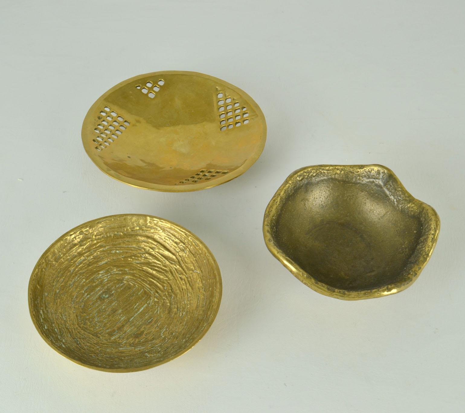 European Set of Three Decorative Organic Bronze Bowls, 1970's For Sale