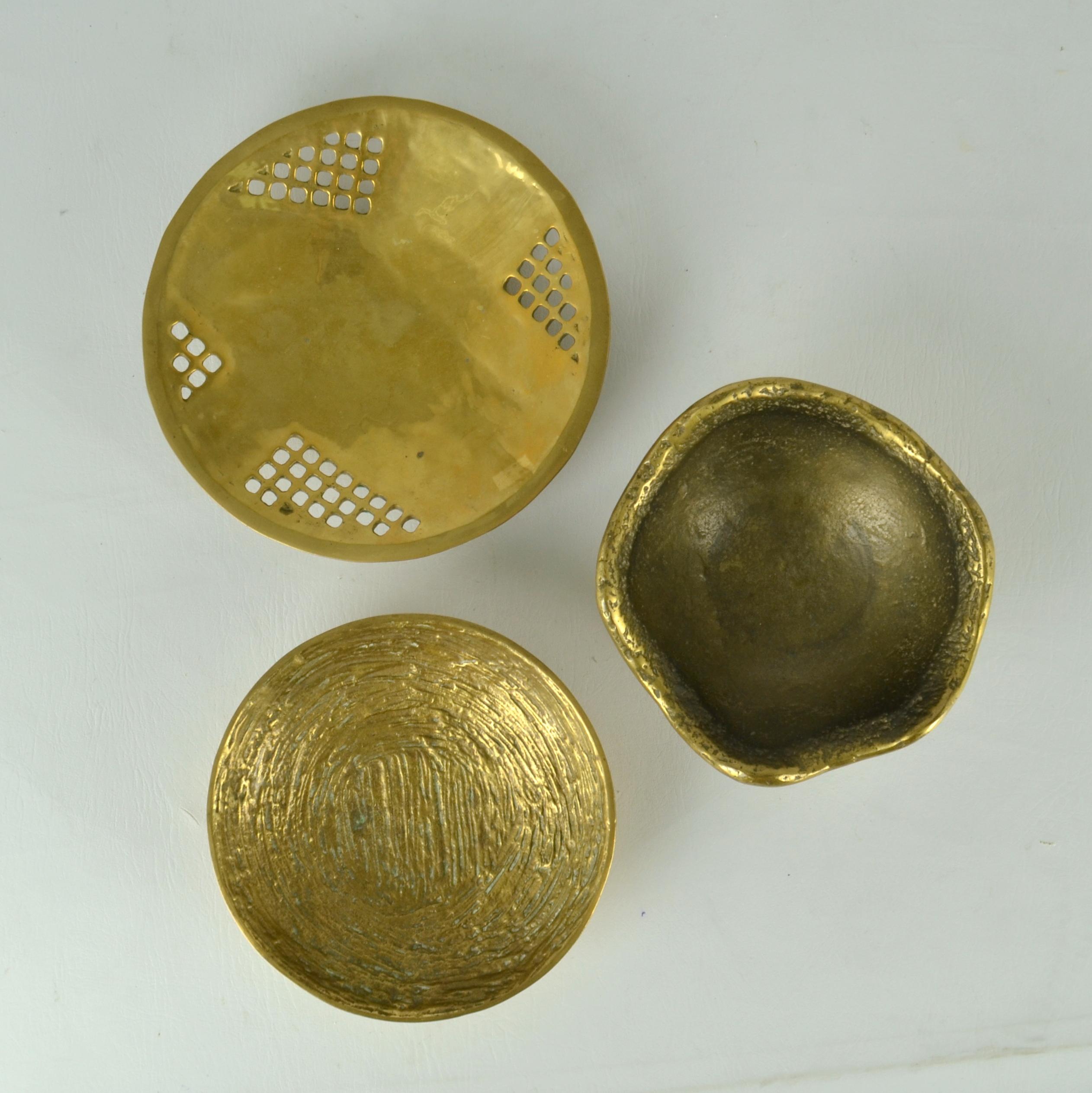 Late 20th Century Set of Three Decorative Organic Bronze Bowls, 1970's For Sale