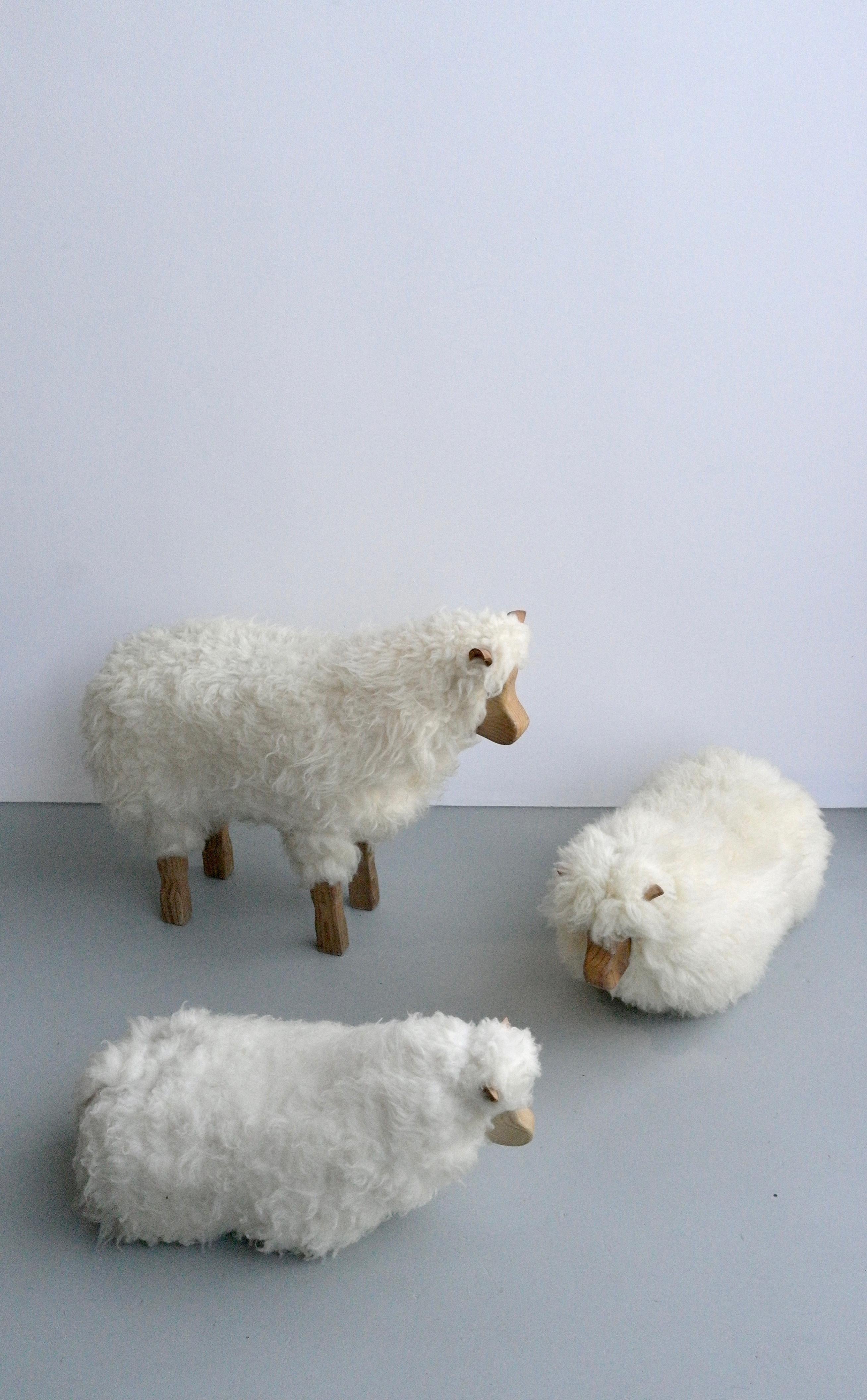 Set of Three Decorative Sheeps in Pine Wool and Leather, Germany, 1970s In Good Condition In Den Haag, NL