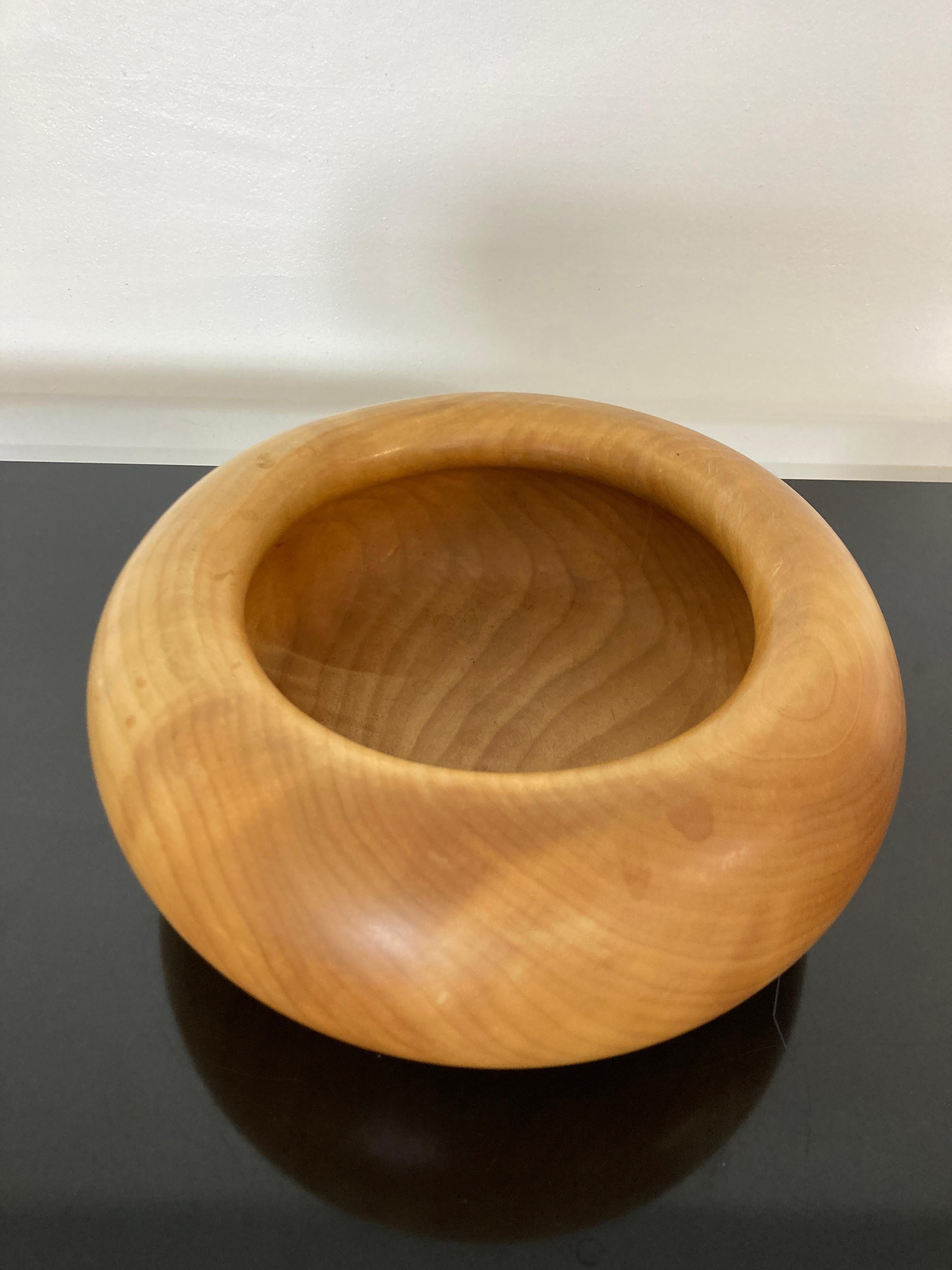Late 20th Century Set of Three Decorative Wood Dishes, Finland For Sale