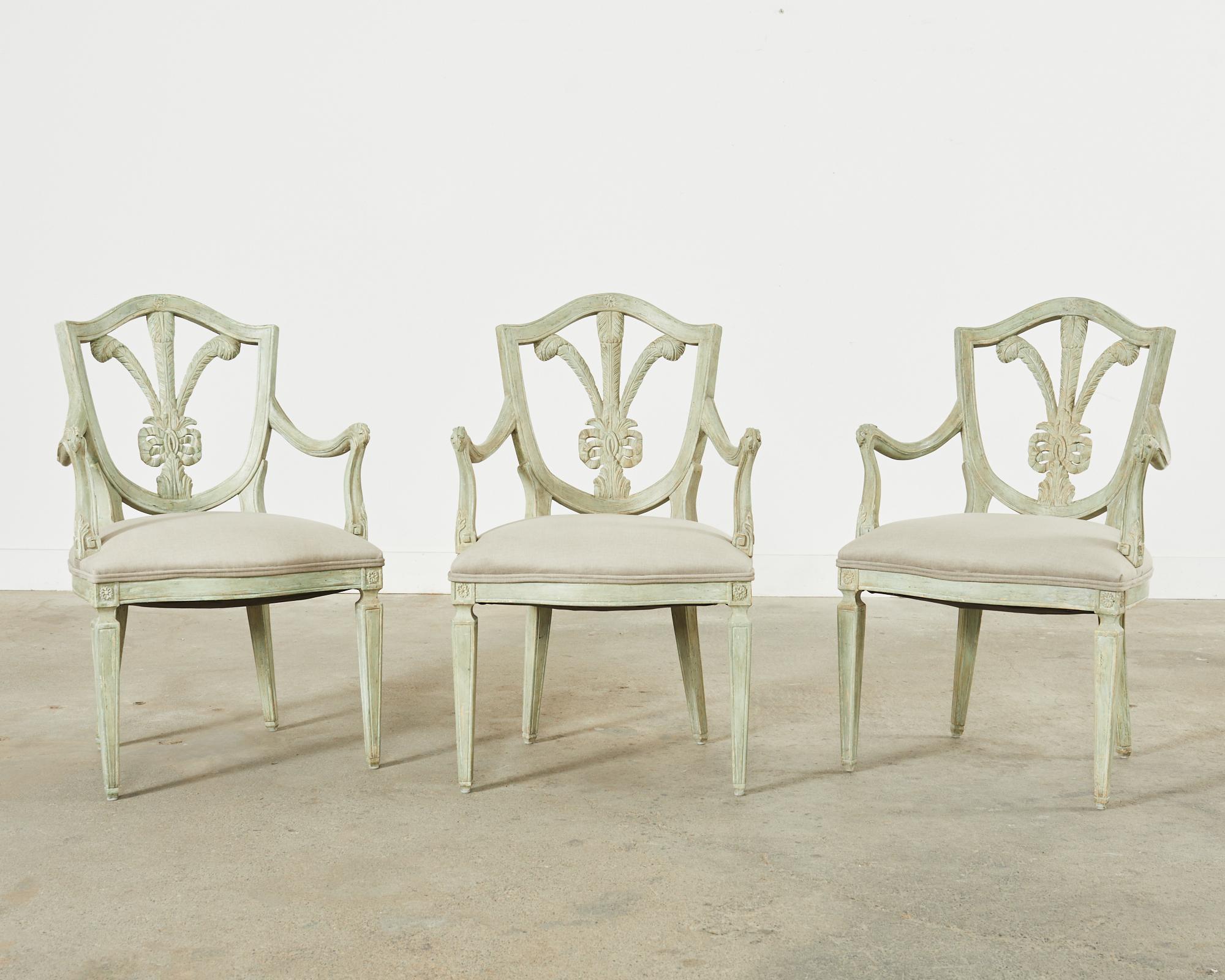 George III Ensemble de trois fauteuils de salle à manger Brandelli peints par Dennis & Leen  en vente