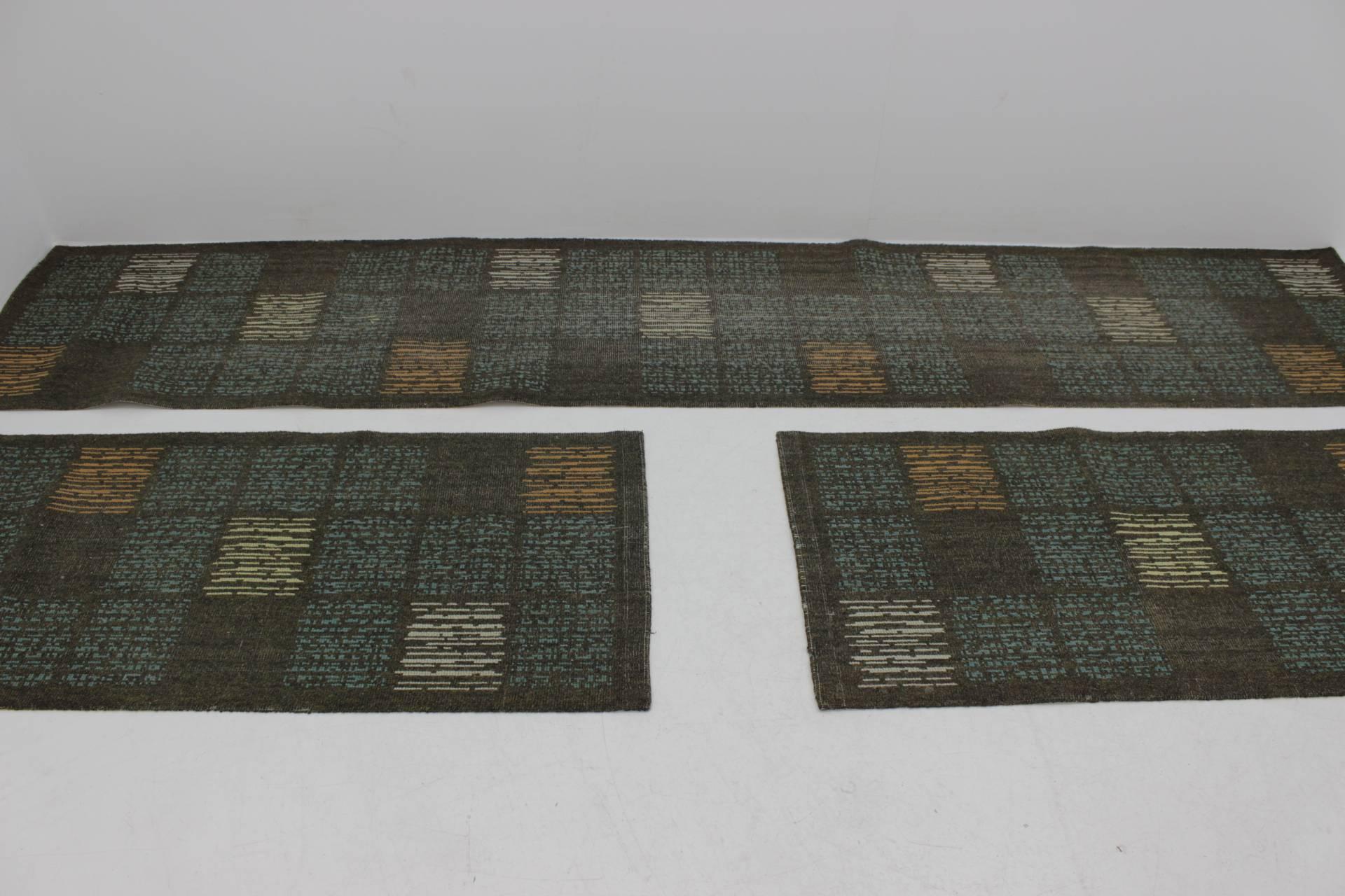 Set of Three Design Carpets / Rugs In Good Condition For Sale In Praha, CZ