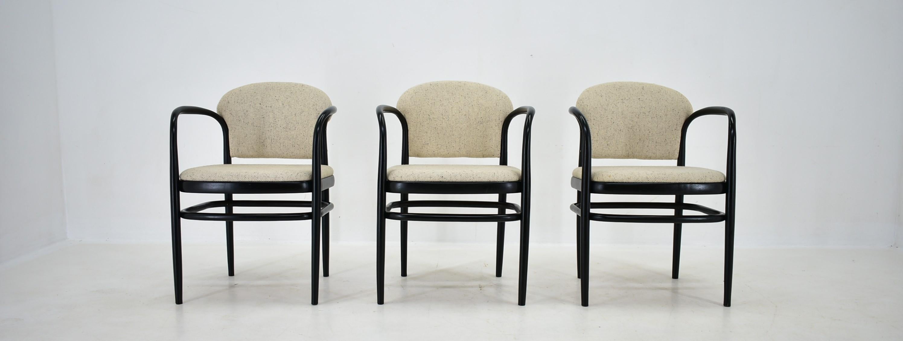 Ensemble de trois chaises de salle à manger Design/One, années 1960 en vente 6