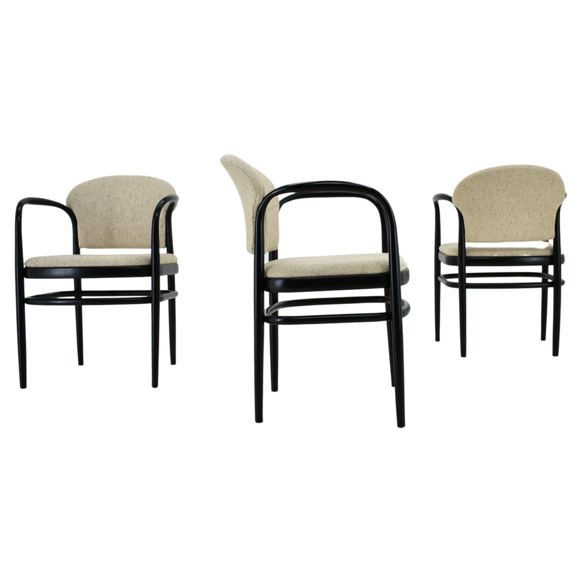 Ensemble de trois chaises de salle à manger Design/One, années 1960 en vente