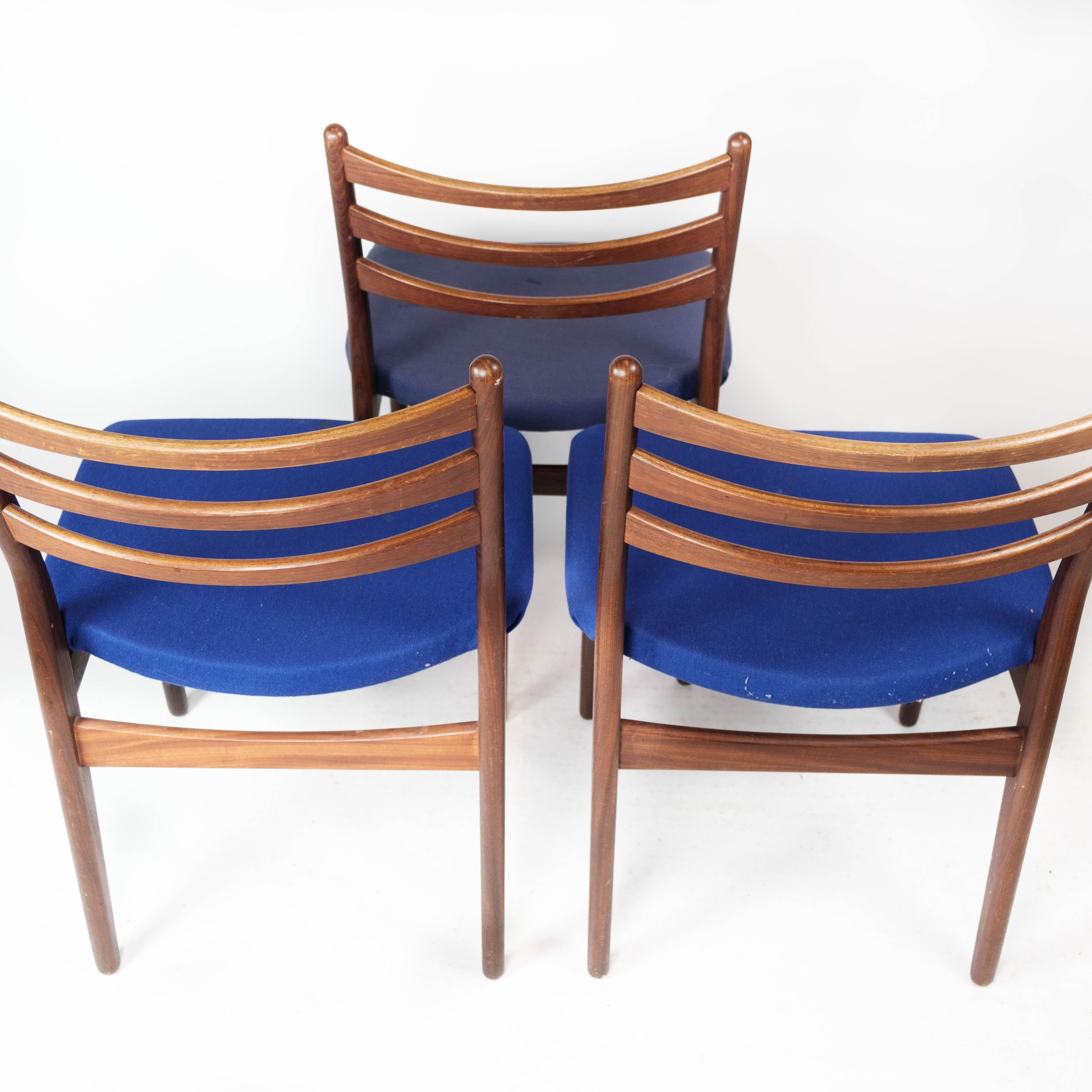Set of Three Dining Room Chairs in Teak of Danish Design, 1960s 2