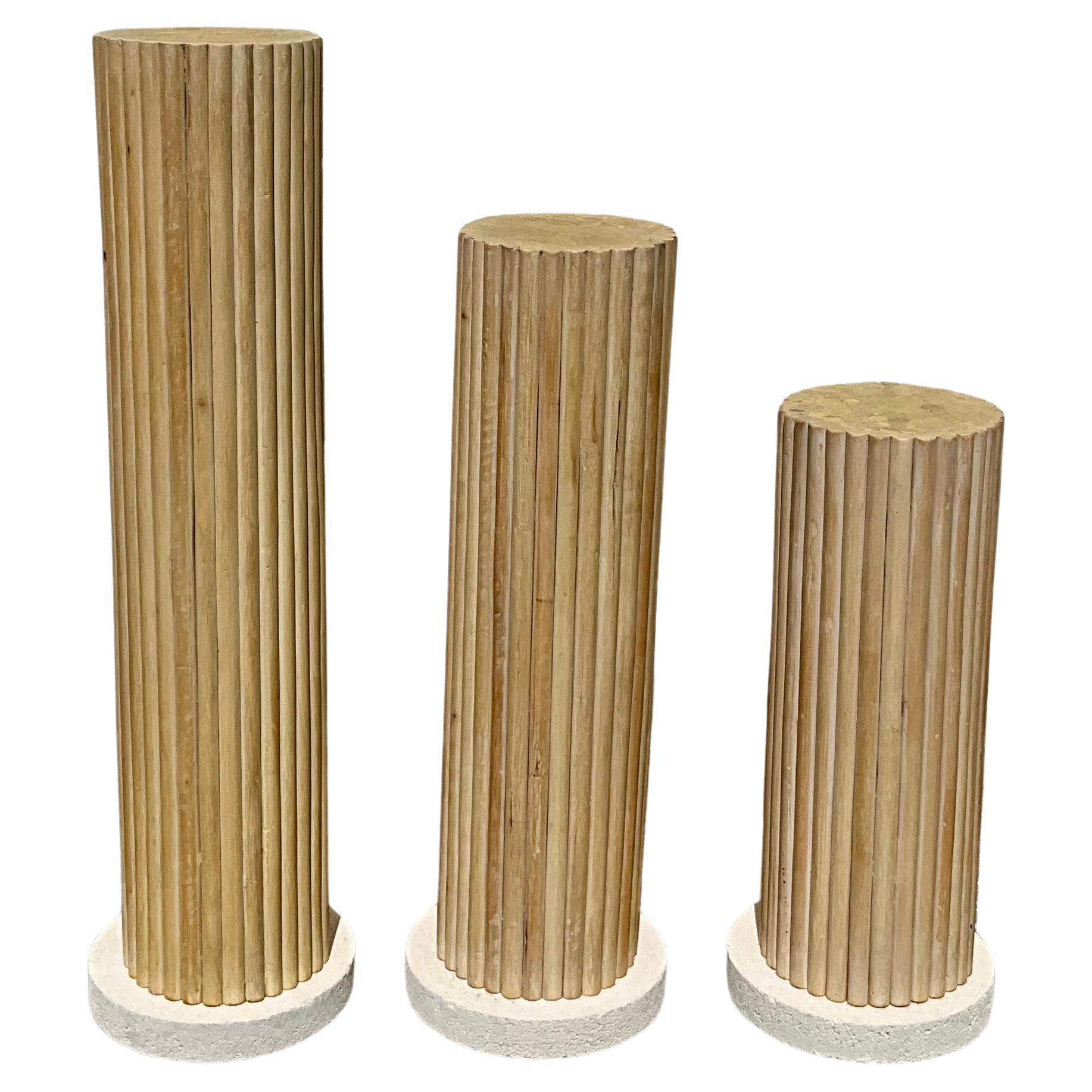 Set aus drei Dübelholzsockeln, ca. 1980er Jahre (Hollywood Regency) im Angebot