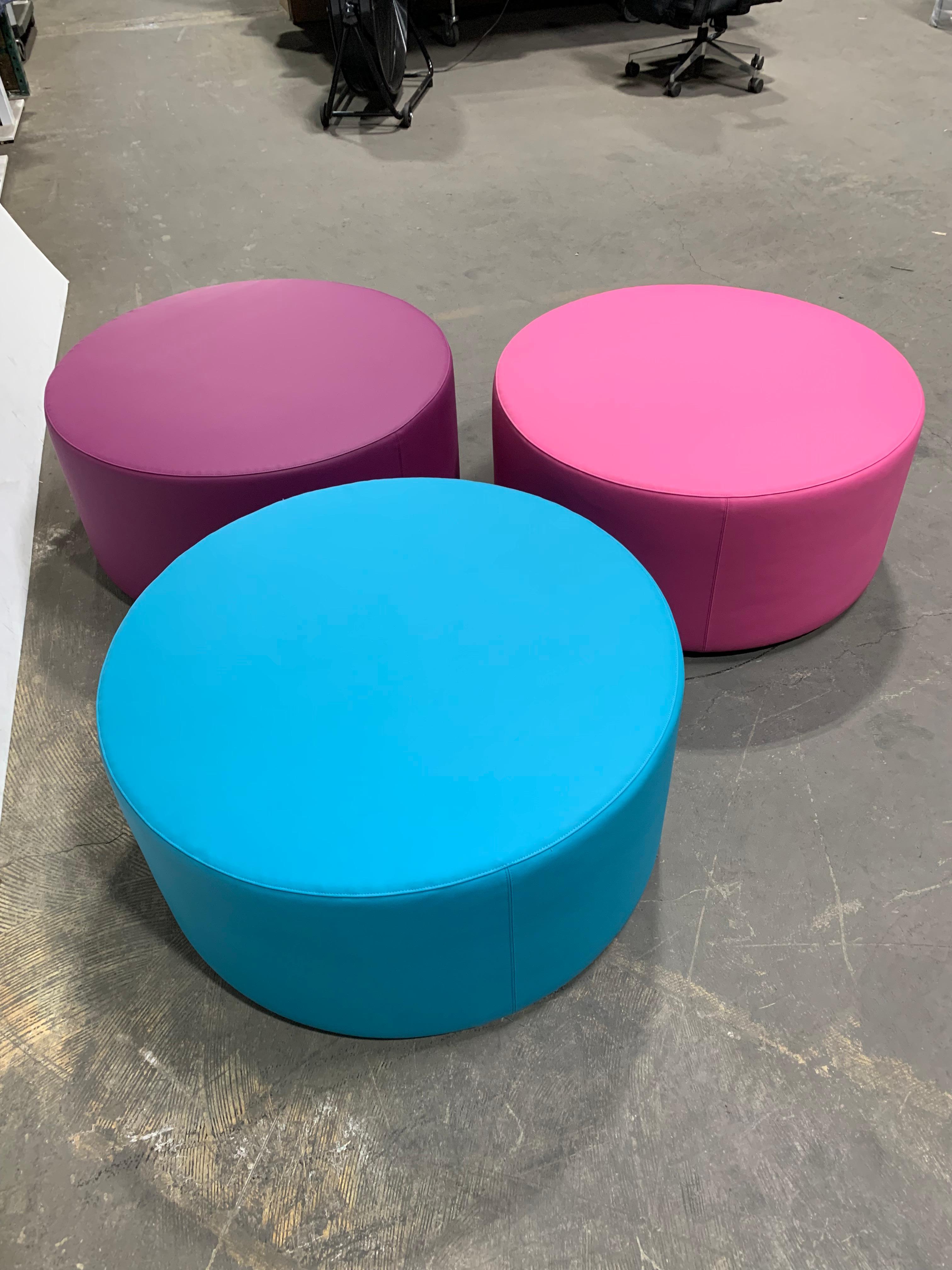 Set aus drei Kerman Poufs von Philipp Mainzer + Farah Ebrahimi in STOCK im Angebot 6