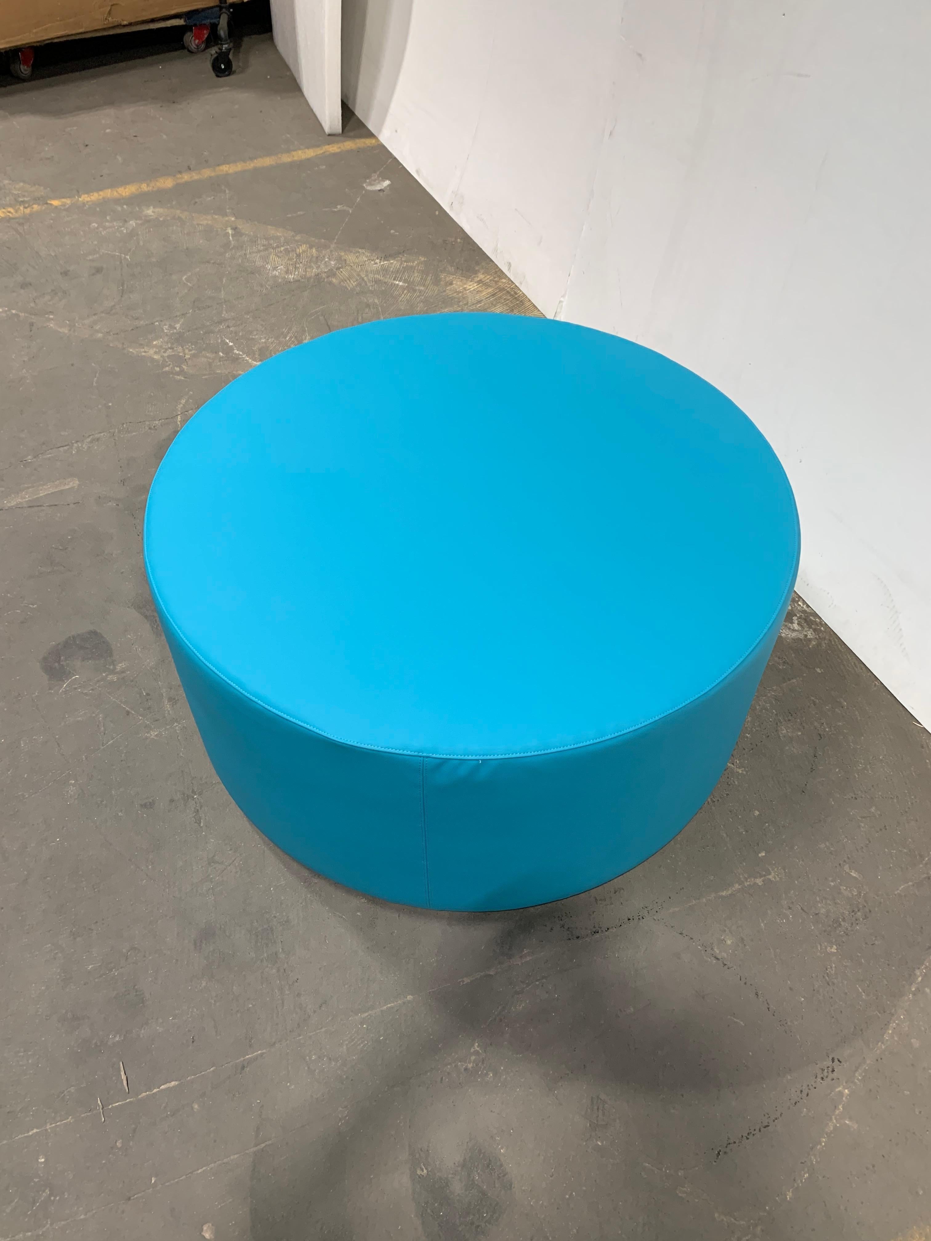 Set aus drei Kerman Poufs von Philipp Mainzer + Farah Ebrahimi in STOCK im Angebot 2