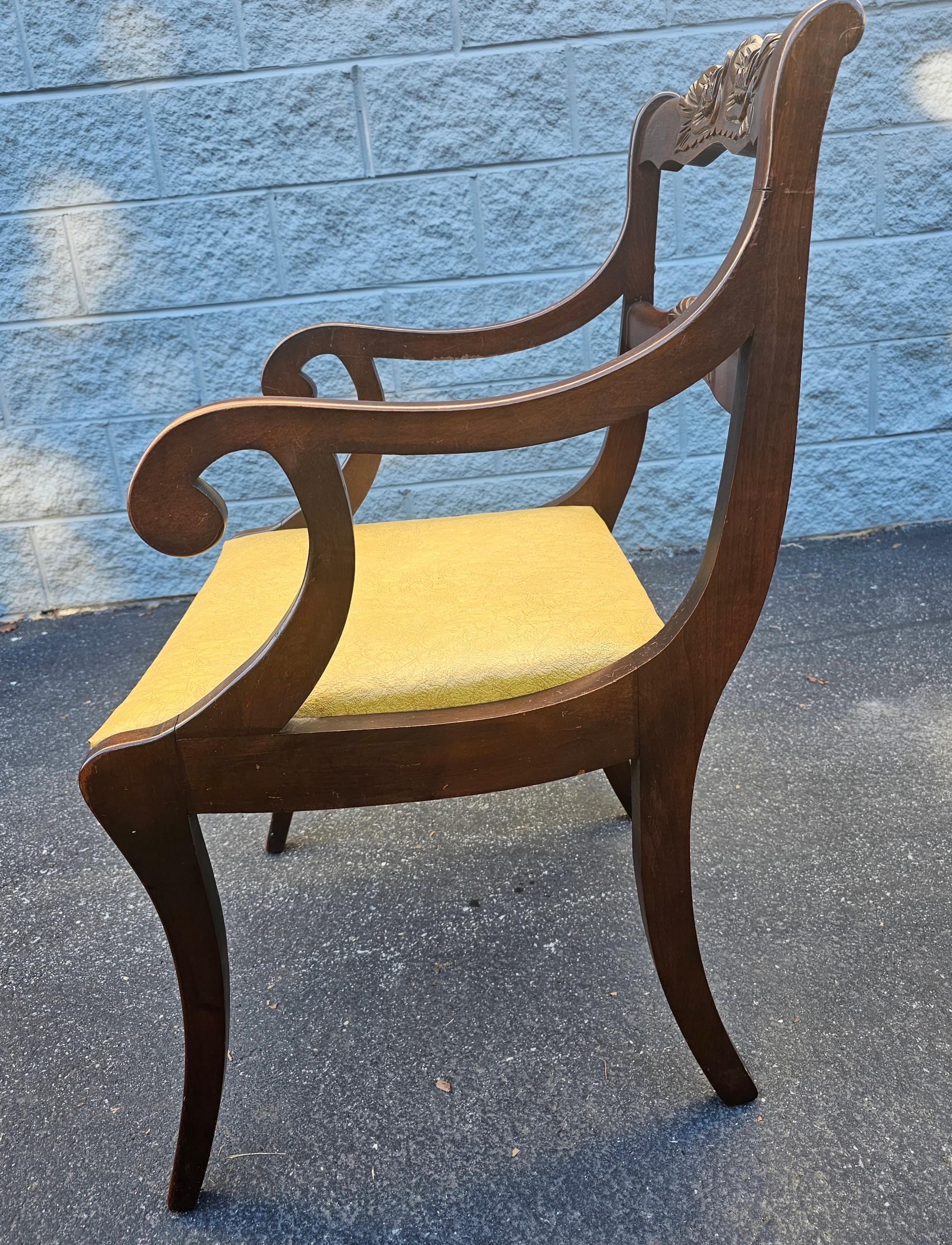 Plastic Set of Three Early 20th Century Carved Mahogany Duncan Phyfe Chairs For Sale