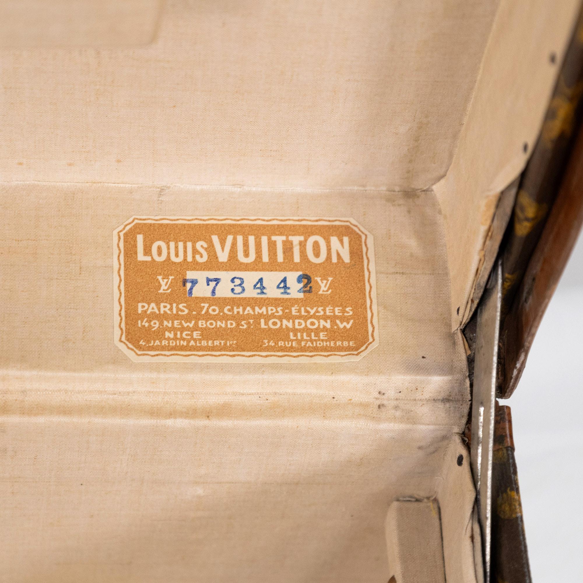 Juego de tres maletas Louis Vuitton de principios del siglo XX en venta 5