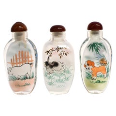 Tres Animales de la Granja Botellas de Rapé Pintadas al Reverso Perro Cerdo Conejito Conejo