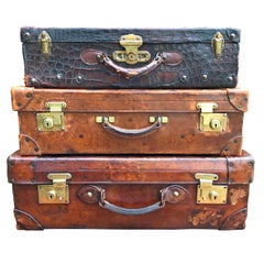 Antique Set of Three English Edwardian Leather Suitcases