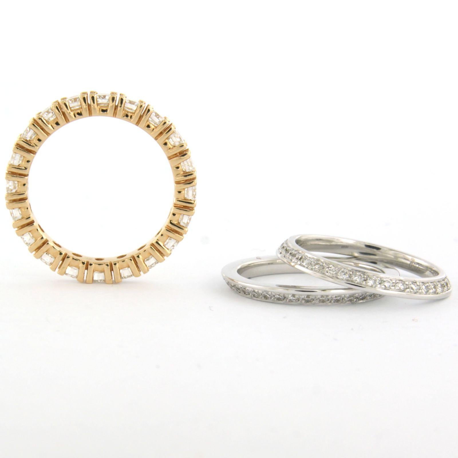 Ensemble de trois bagues d'éternité avec diamants taille brillant jusqu'à 2.80ct or 18k Pour femmes en vente