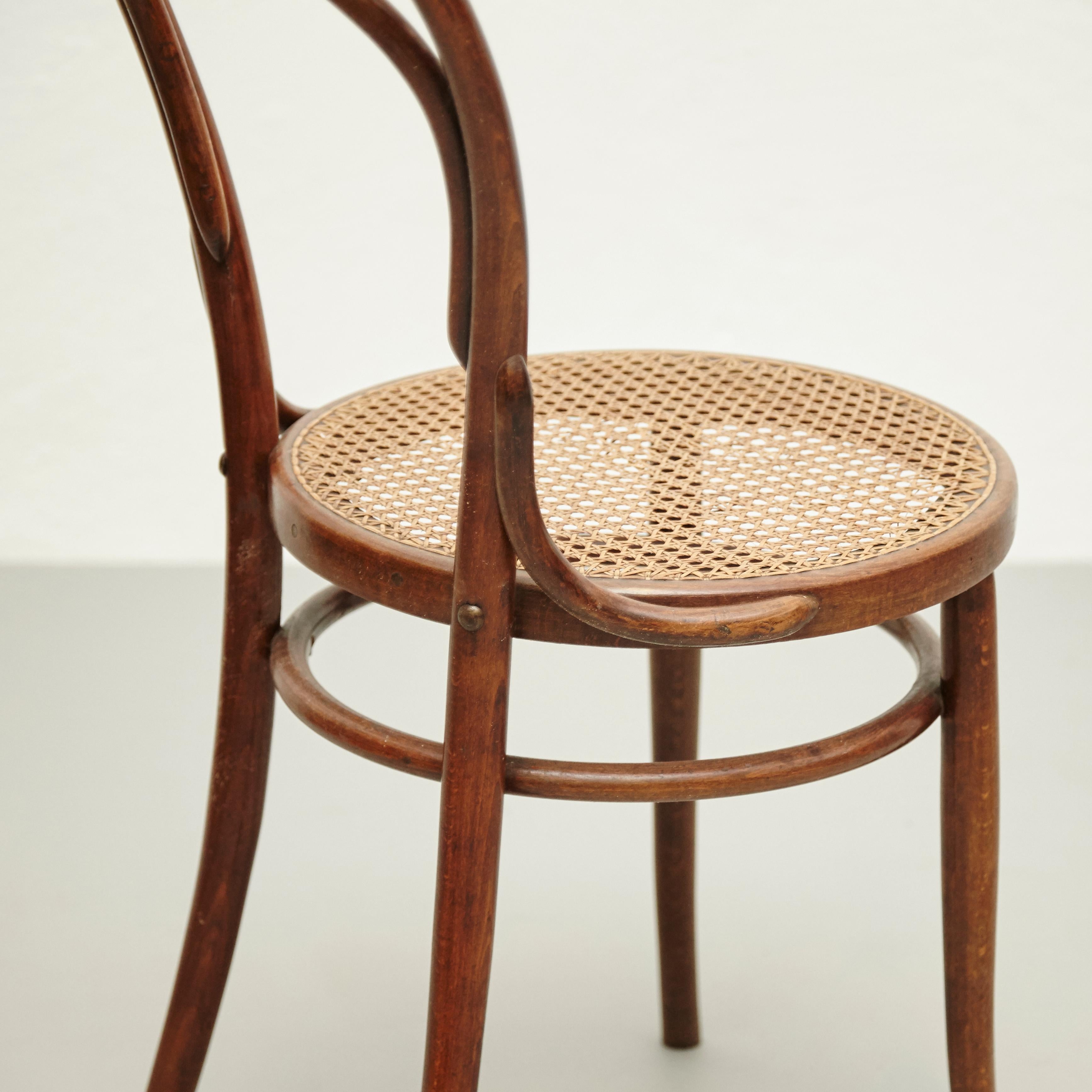 Chair designed by Fischel, circa 1940.
Manufactured in France. This chair was a favorite of many famous architects/designers like Le Corbusier. In good original condition, with minor wear consistent with age and use, preserving a beautiful