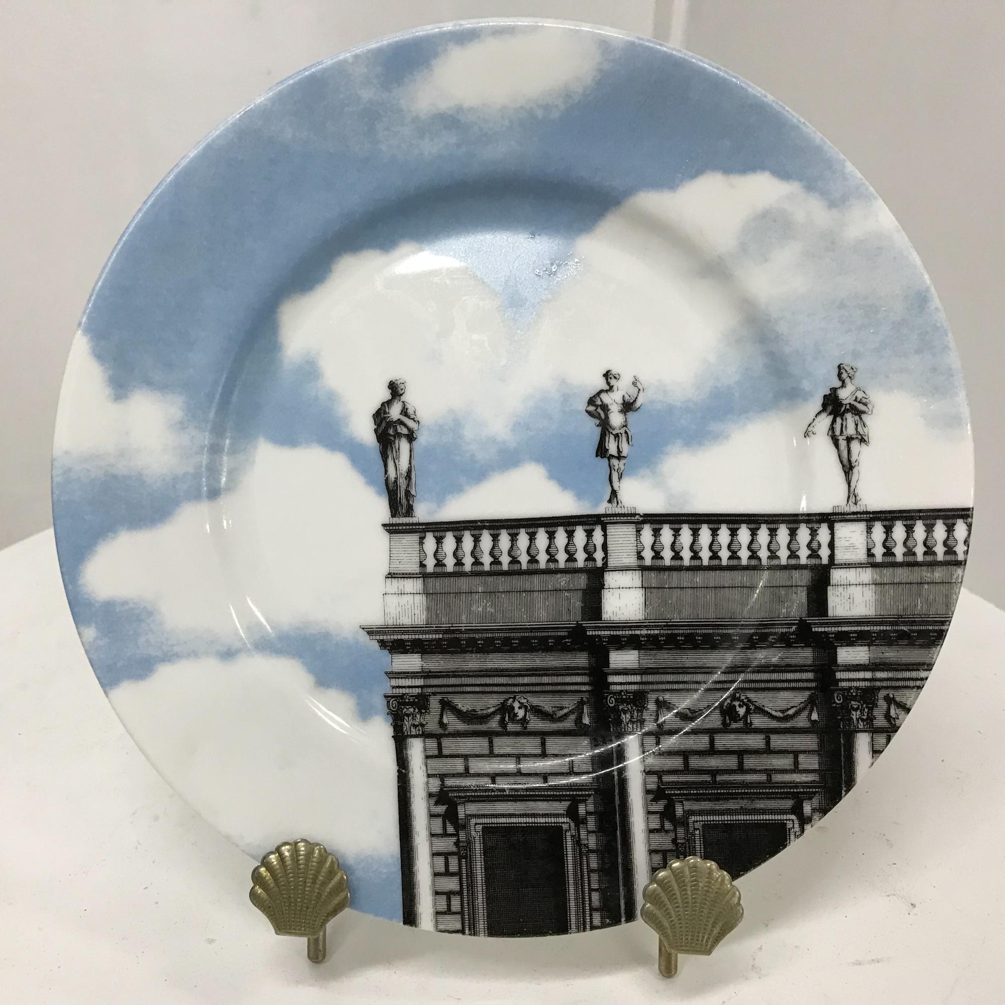 Set of three Fitz & Floyd Fine Porcelain Renaissance Vistas II Collectible decorative plates.
Labeled as Japan from Fitz and Floyd of Dallas USA.
Measures: 8.5