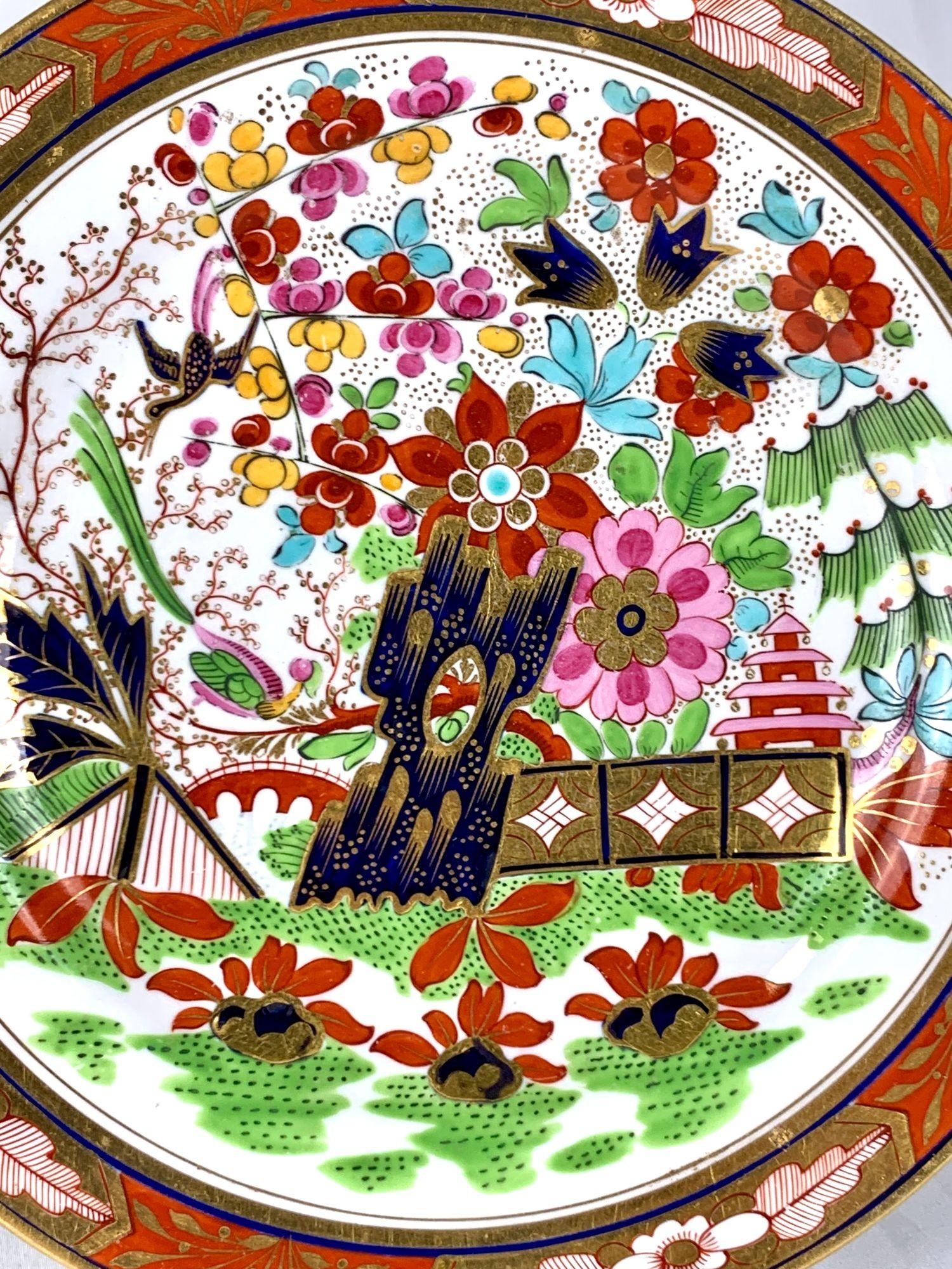 Set von drei Flight Barr & Barr Worcester Imari-Tellern mit Fence-Muster C-1810 (Regency) im Angebot