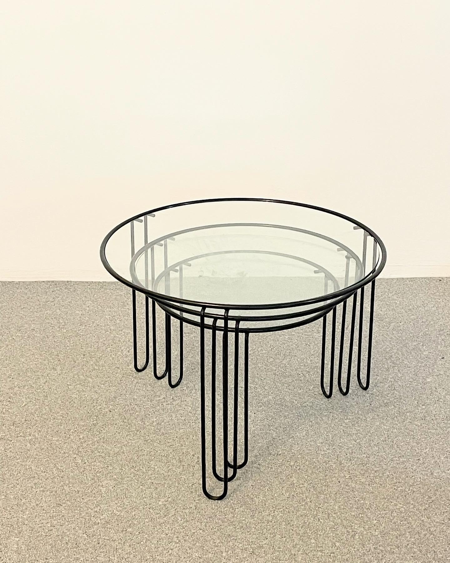 Italian Set of Three Fly Line Round Wire Nesting Tables, Italy, 1970s