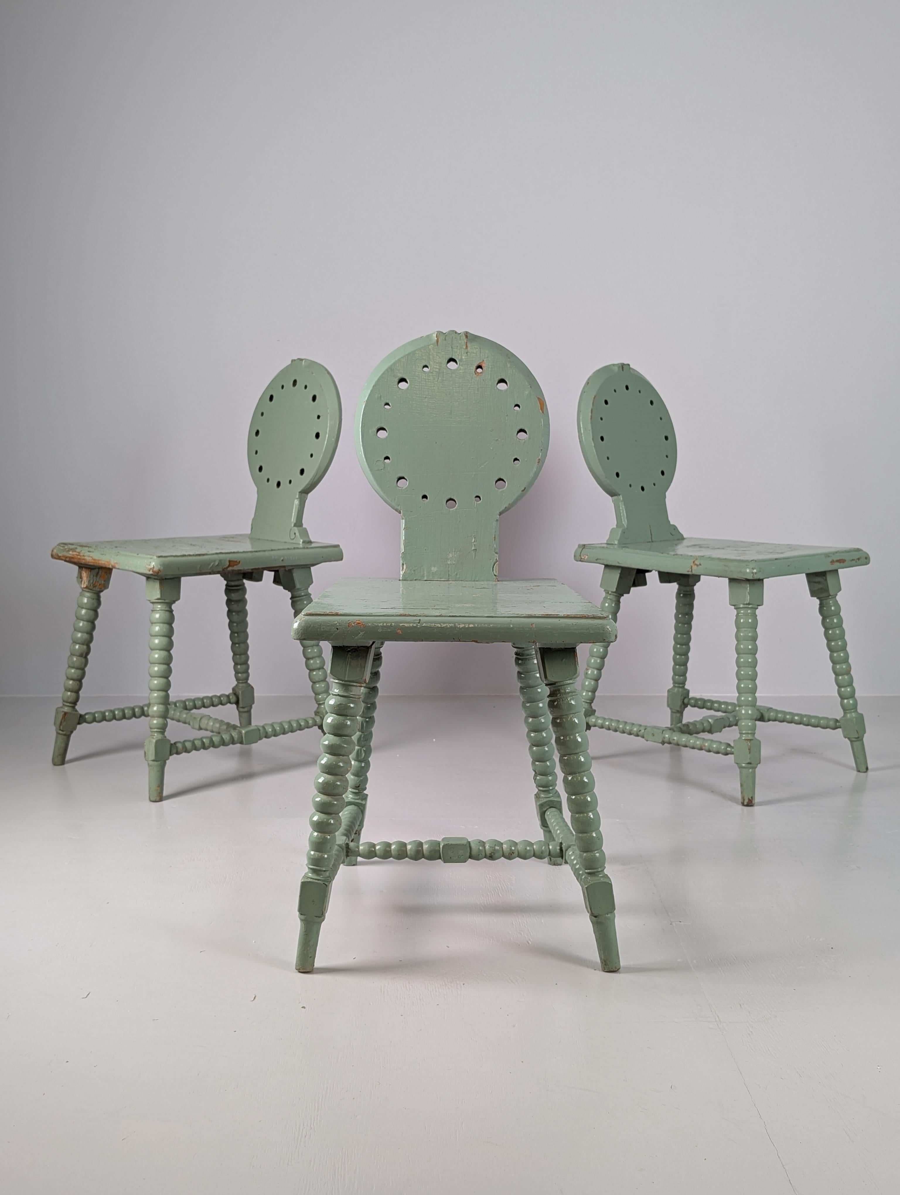 Set of Three Folk / Tyrolean-Style Chairs in Mint Green, Finland c. Early 1900s For Sale 7