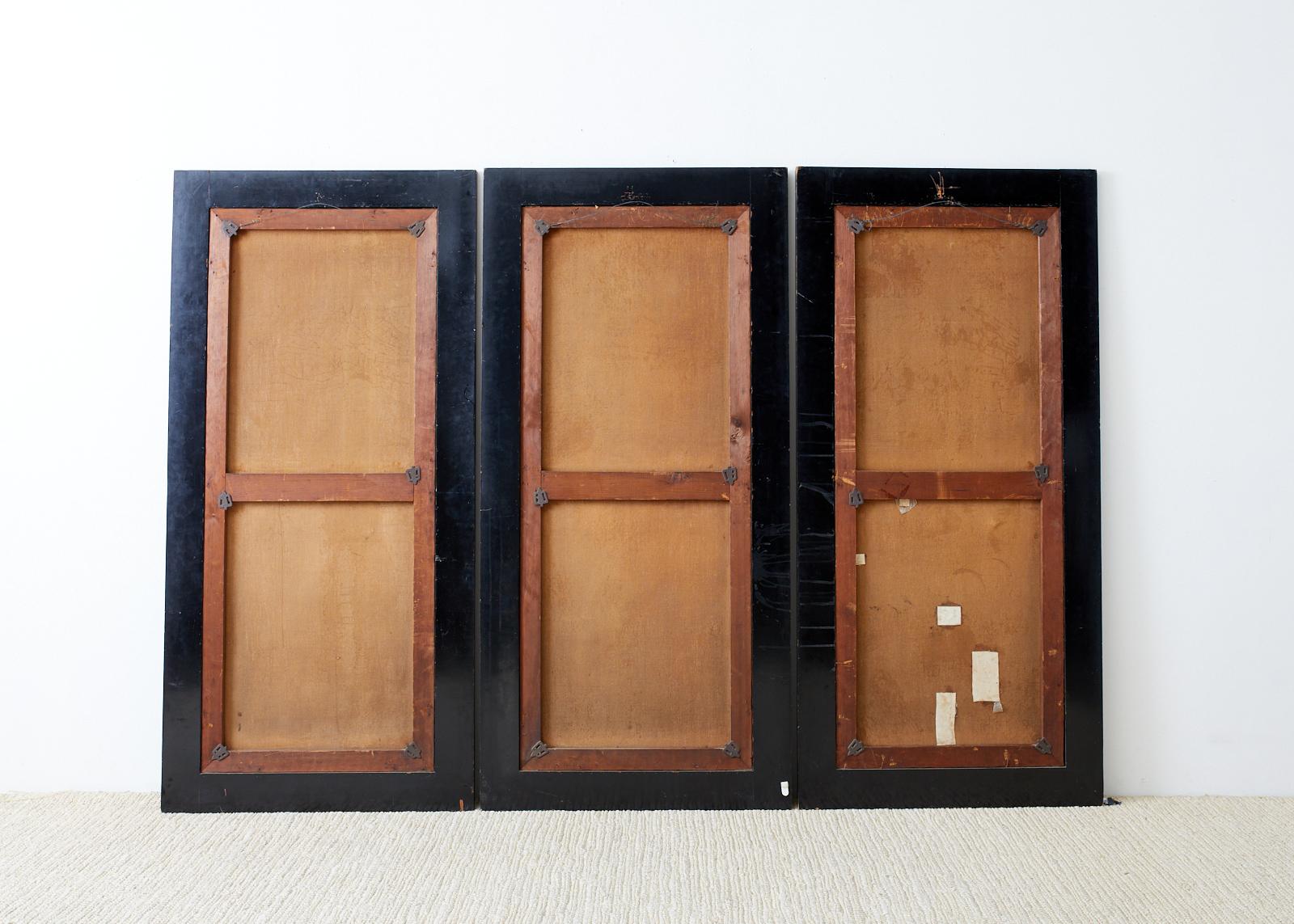 Set di tre dipinti su tela incorniciati in stile Chinoiserie francese in vendita 12
