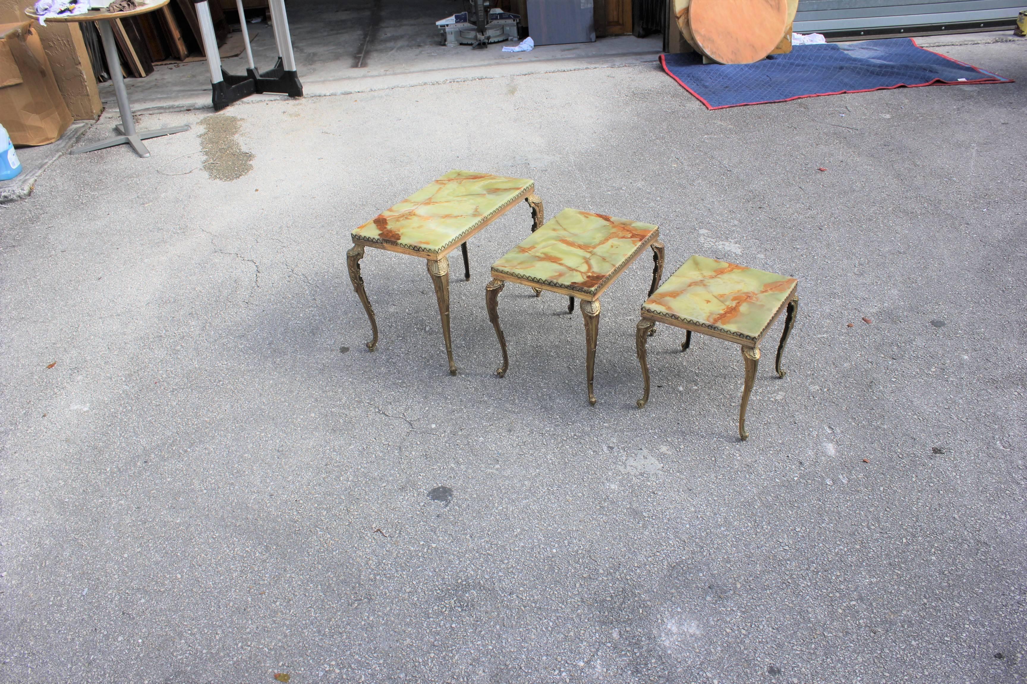 Set of Three French Maison Jansen Bronze Onyx Top Nesting Tables, circa 1940s 4