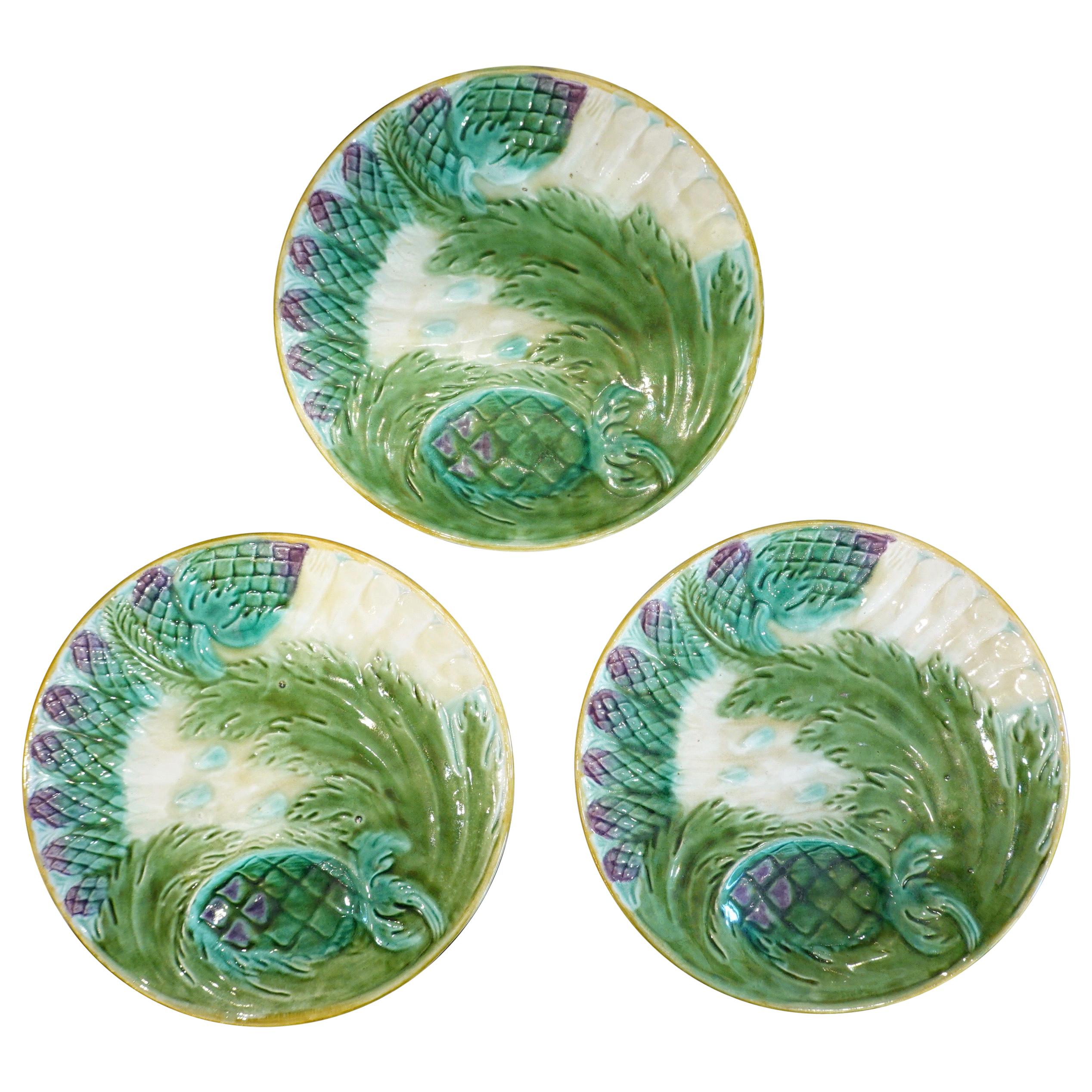 Set of Three French Majolica Asparagus Plates by Saint Amand