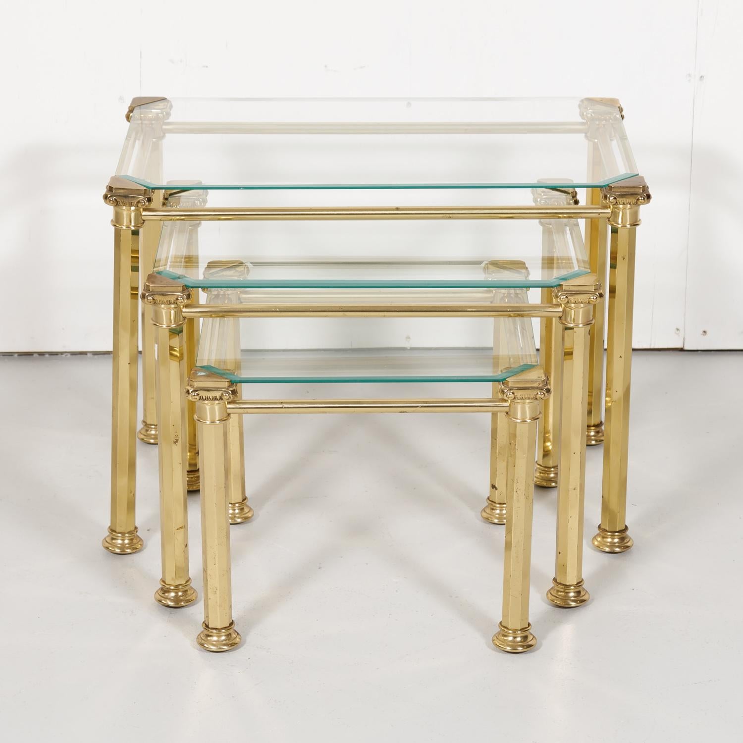 Set of Three French Mid-Century Modern Brass and Glass Nesting Tables by Maison In Good Condition In Birmingham, AL