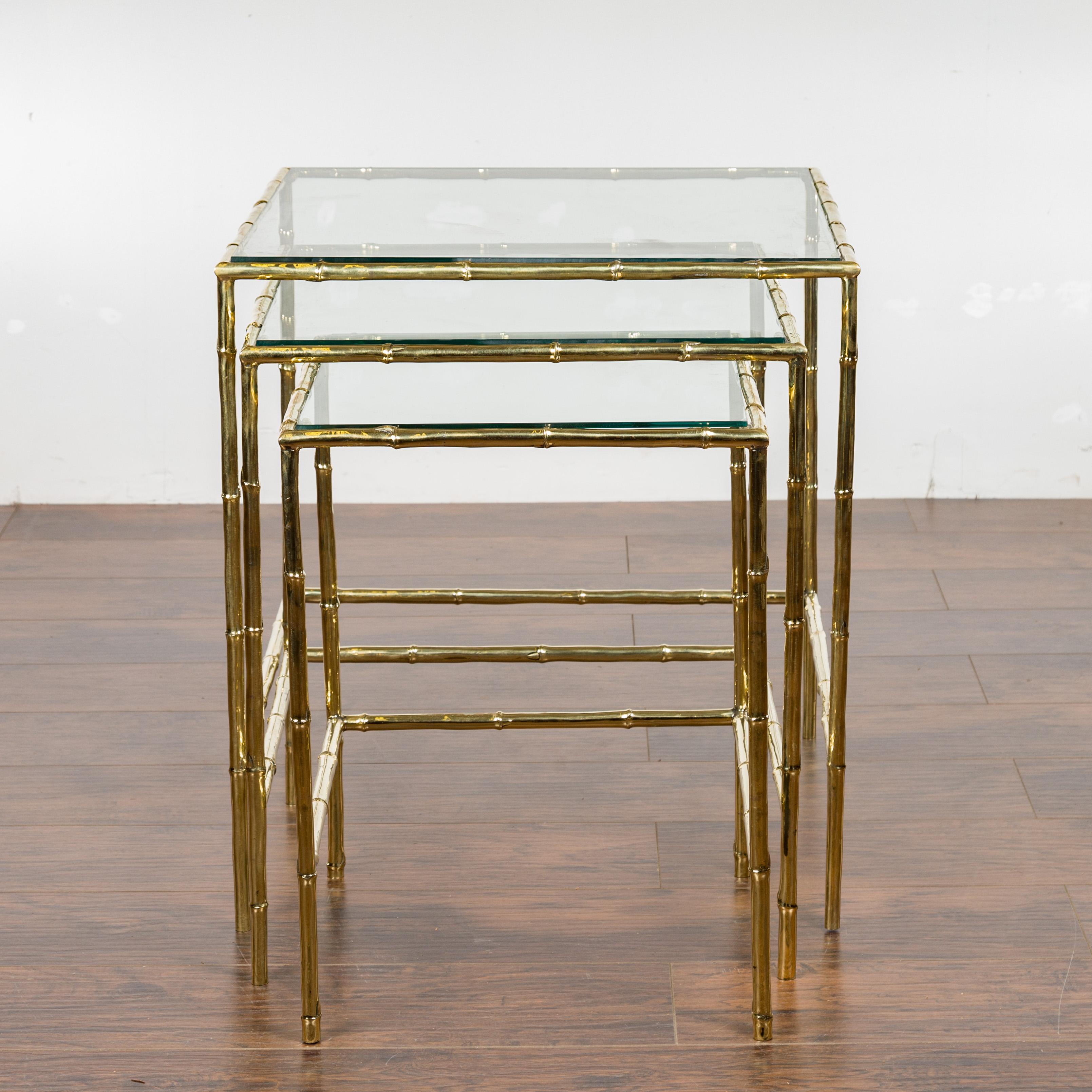 Mid-Century Modern Set of Three French Midcentury Faux-Bamboo Brass and Glass Tops Nesting Tables For Sale