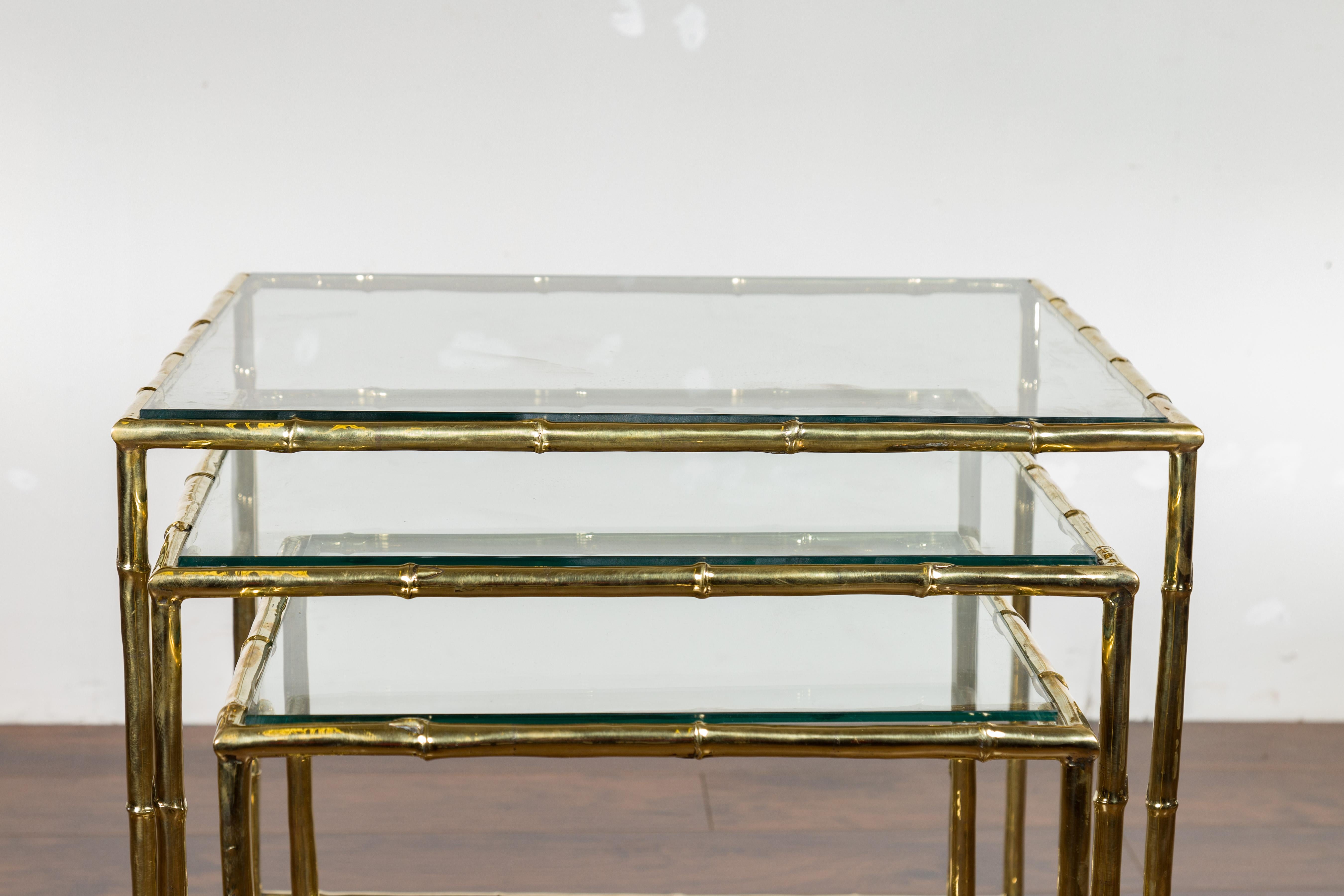 Set of Three French Midcentury Faux-Bamboo Brass and Glass Tops Nesting Tables In Good Condition For Sale In Atlanta, GA