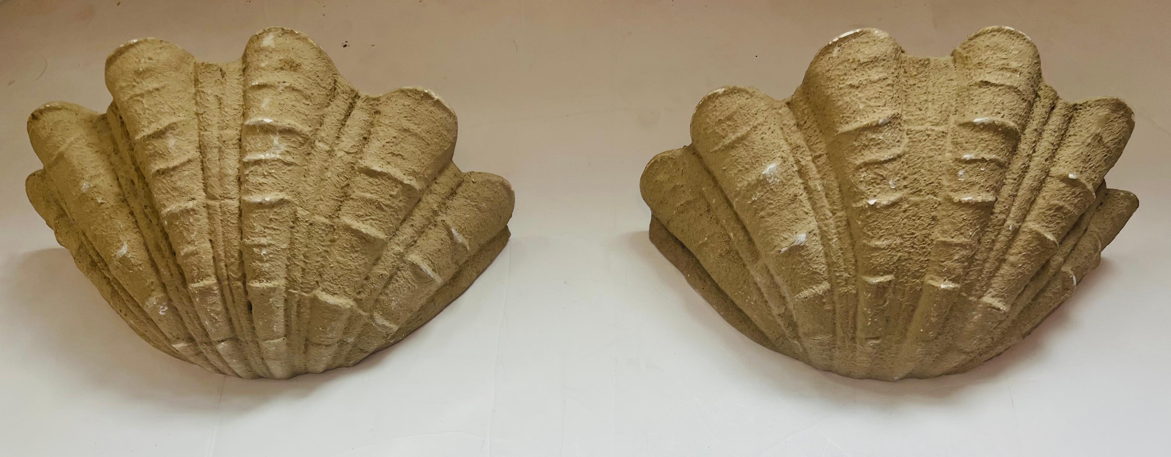 Set of Three French Serge Roche 1930s Oyster Shell Wall Lamps For Sale 3