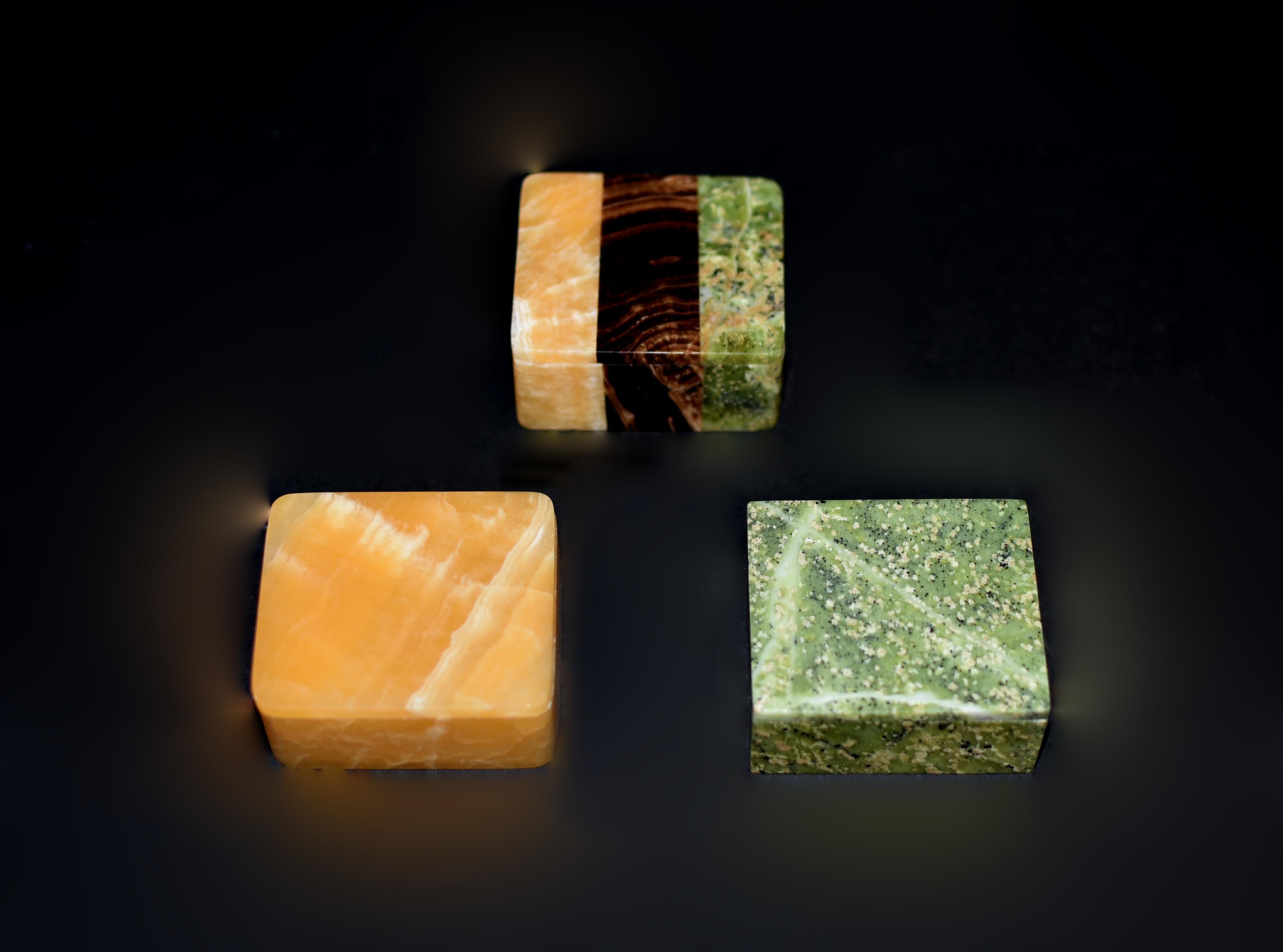 Set of Three Gemstone Boxes Finely Made For Sale 12